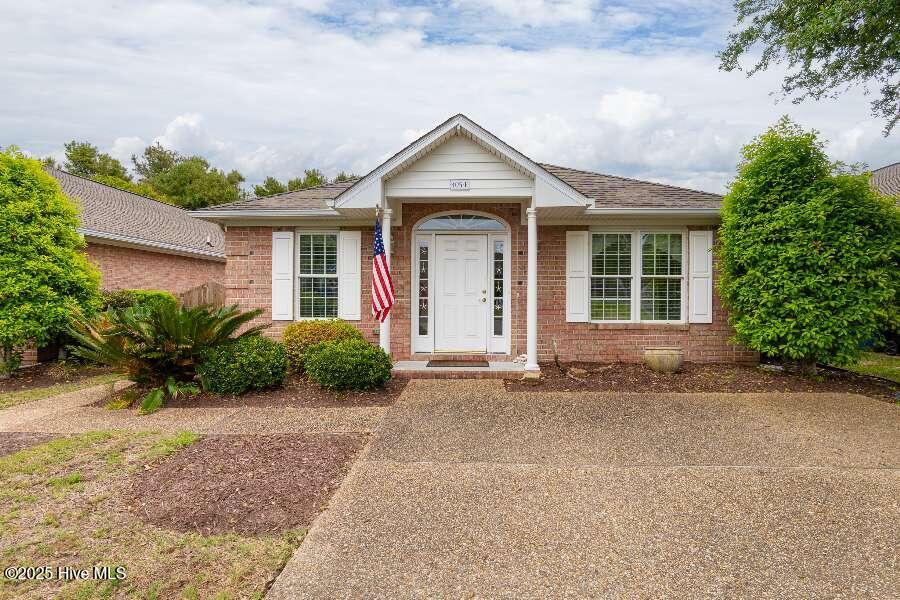 405 Mansfield Parkway F Property Photo