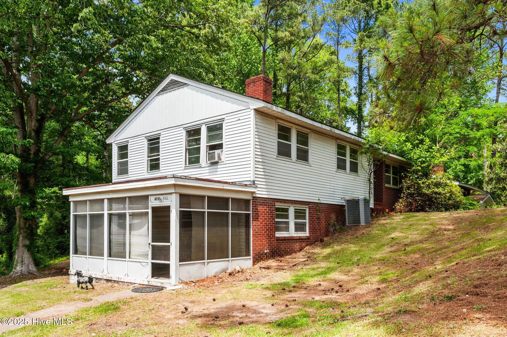 6730 Hill Street Property Photo