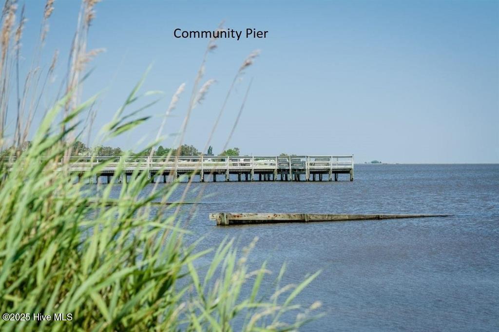 104 Bridge View Drive Property Photo 36