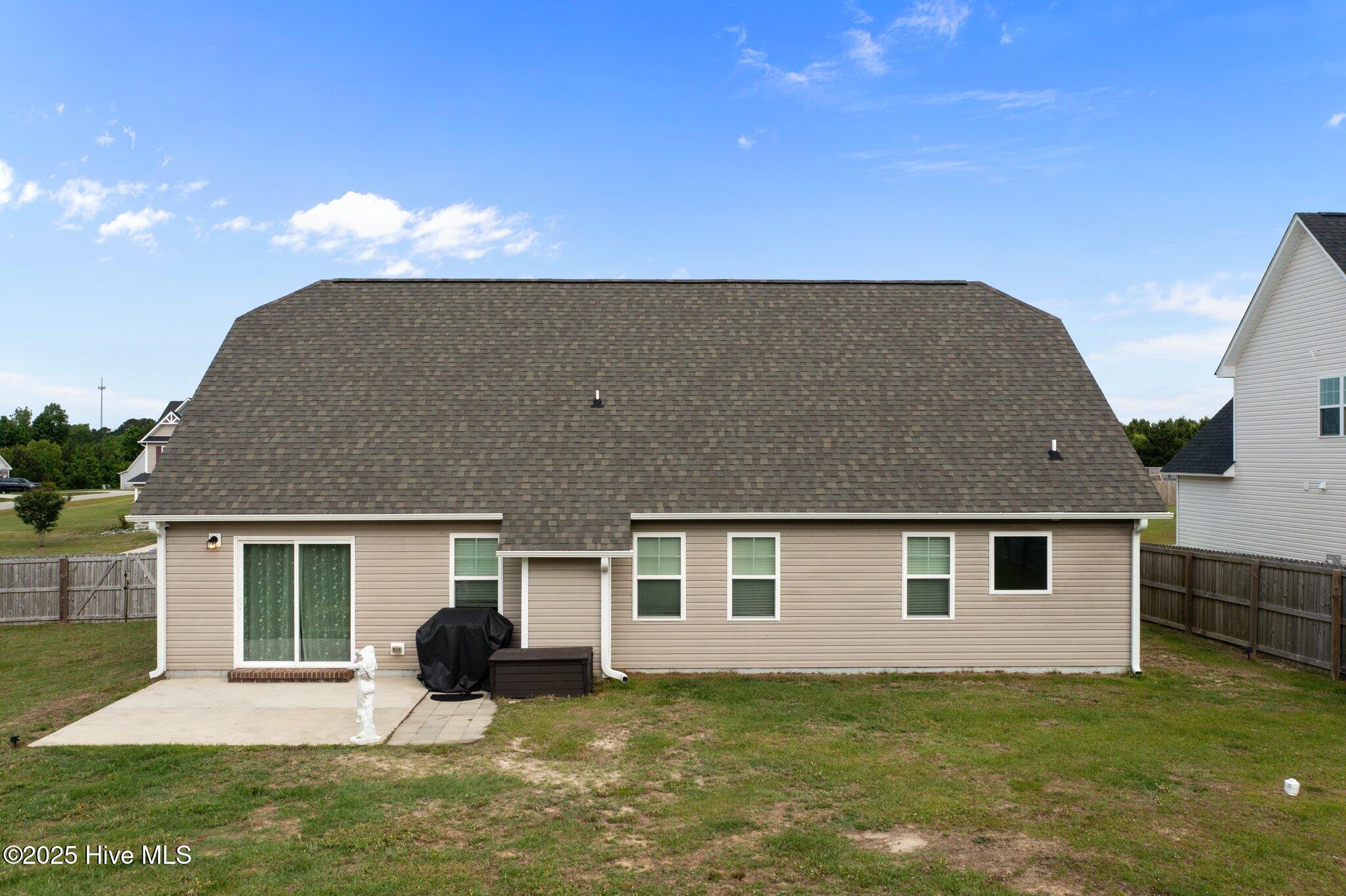 308 White Dove Drive Property Photo 2