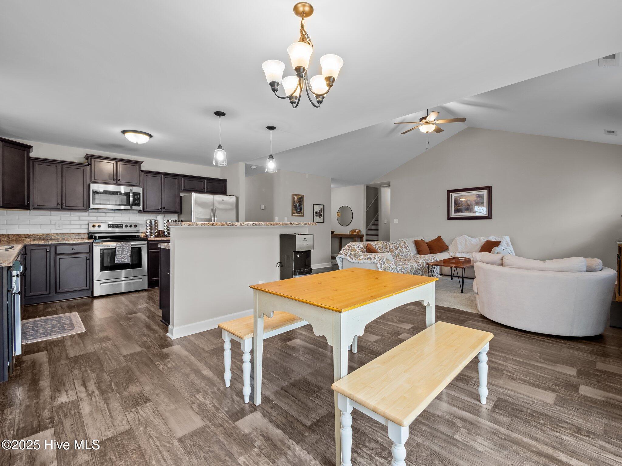 308 White Dove Drive Property Photo 10