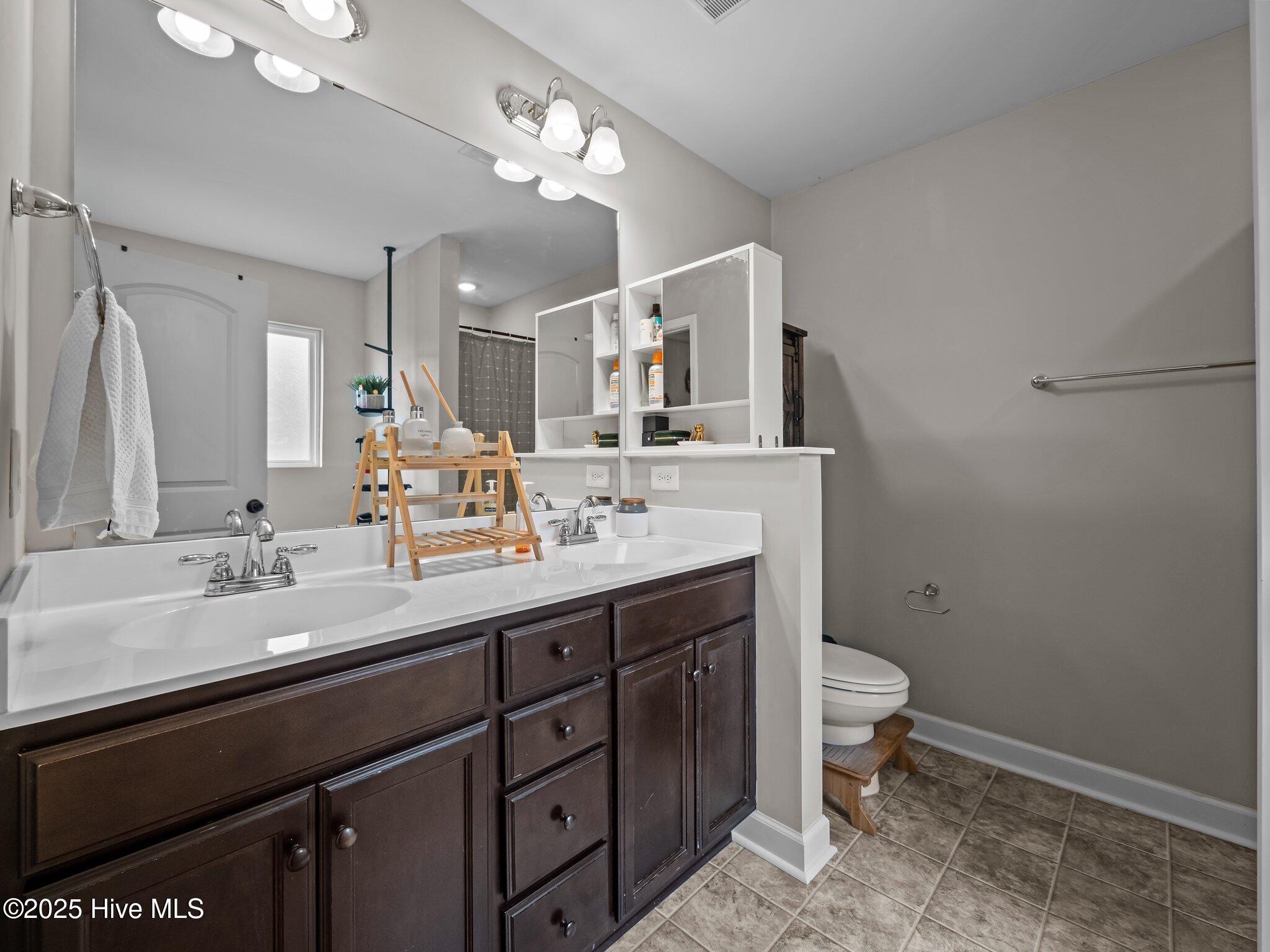 308 White Dove Drive Property Photo 22
