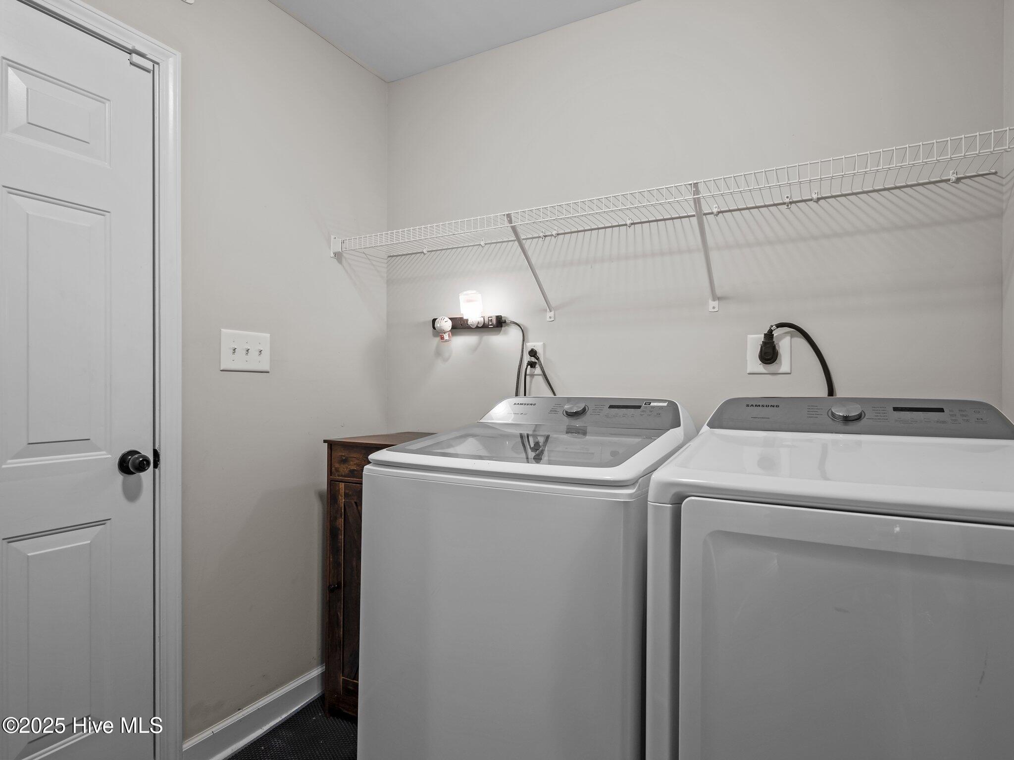 308 White Dove Drive Property Photo 32