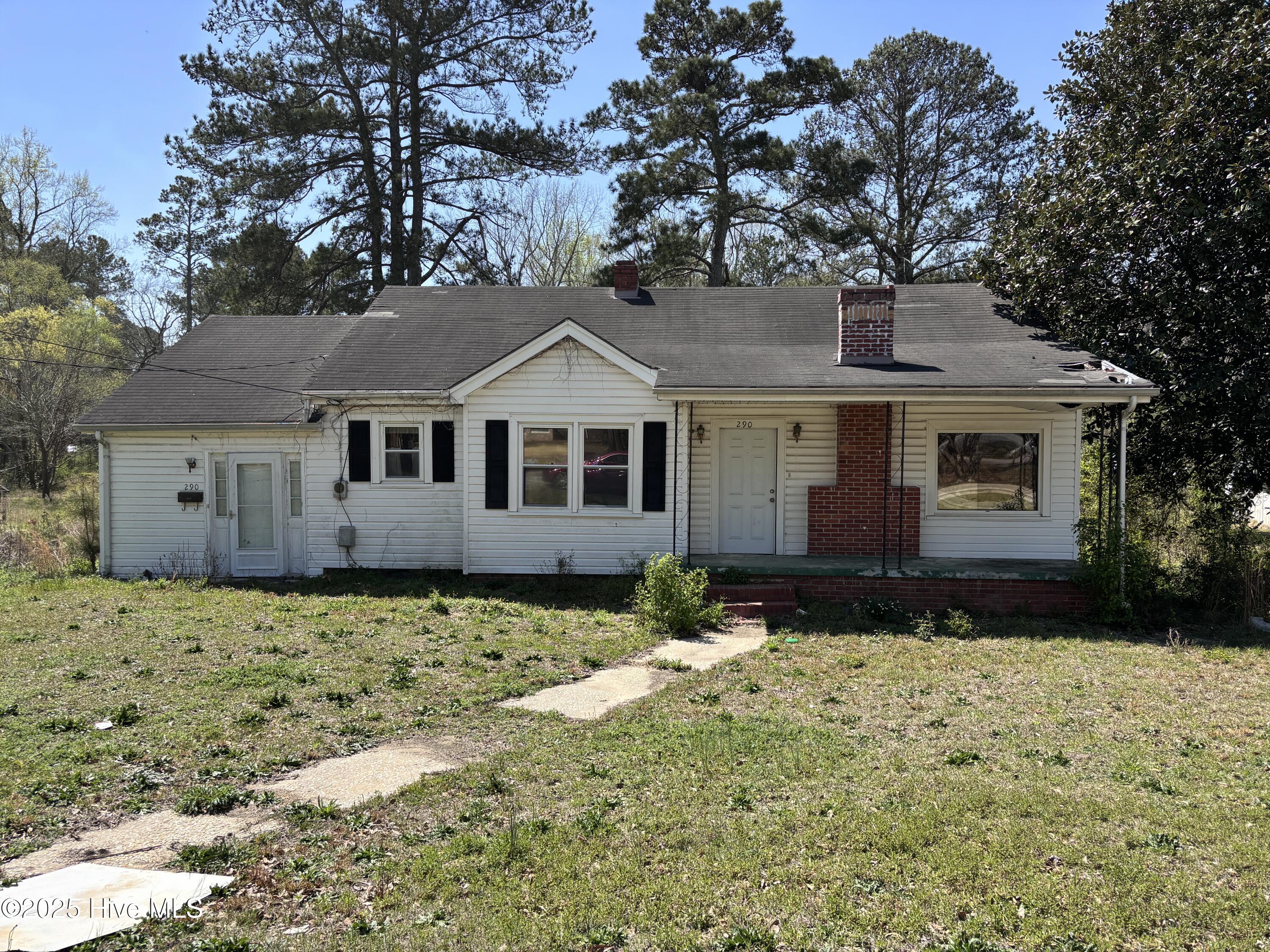 290 Airport Road Property Photo