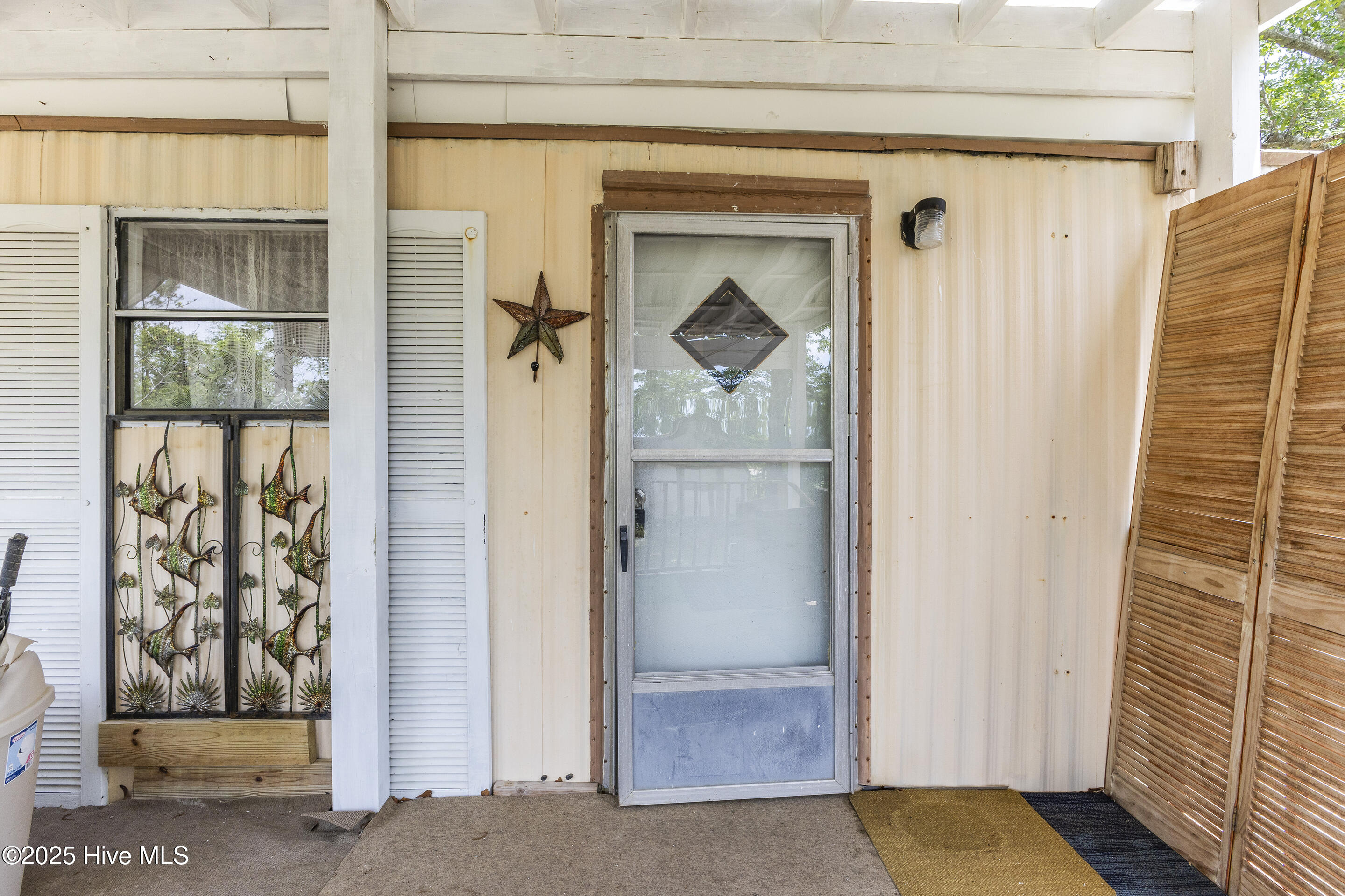 269 Maple Creek Road Property Photo 3