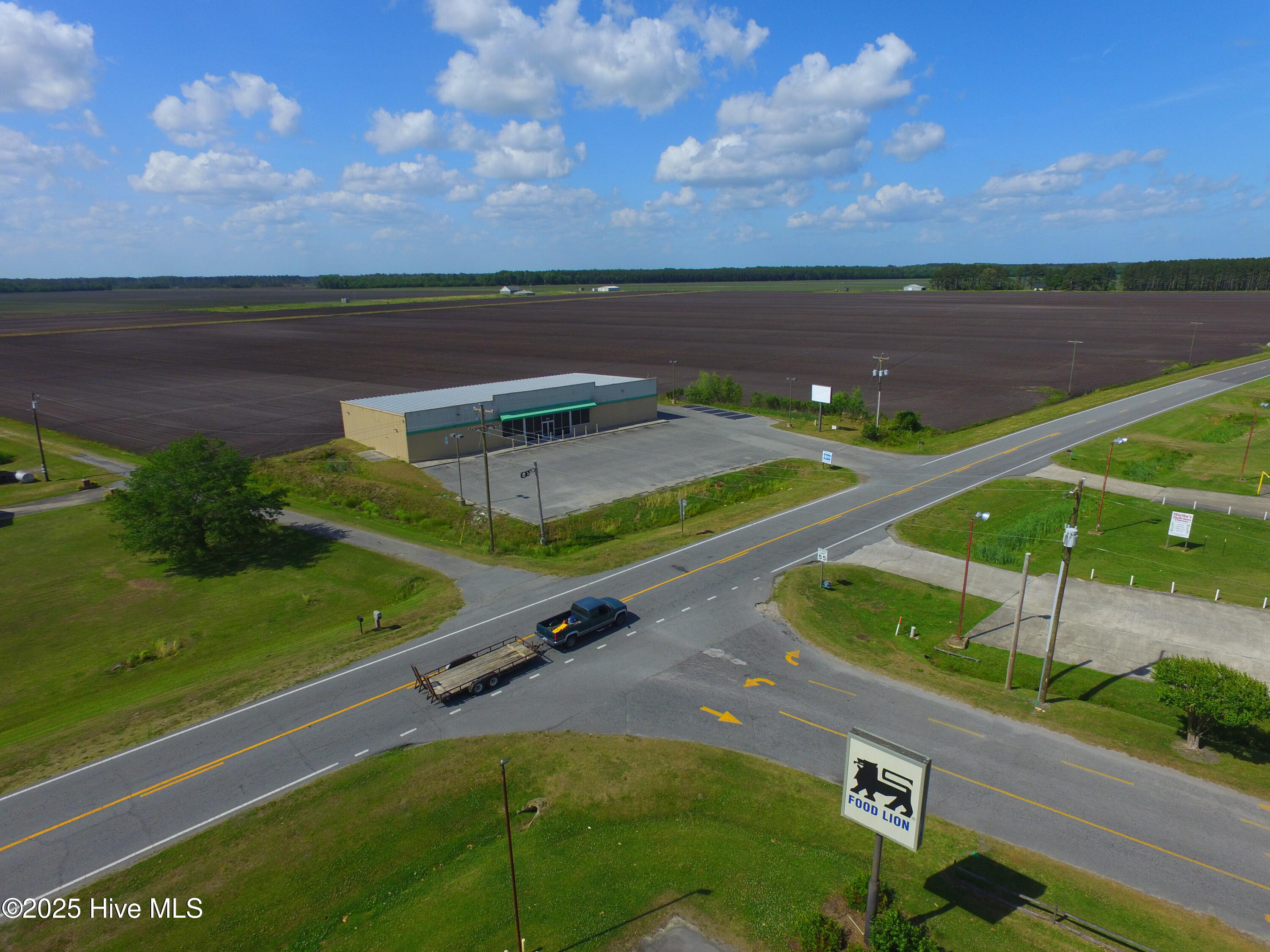 1013 Us 264 Property Photo 26