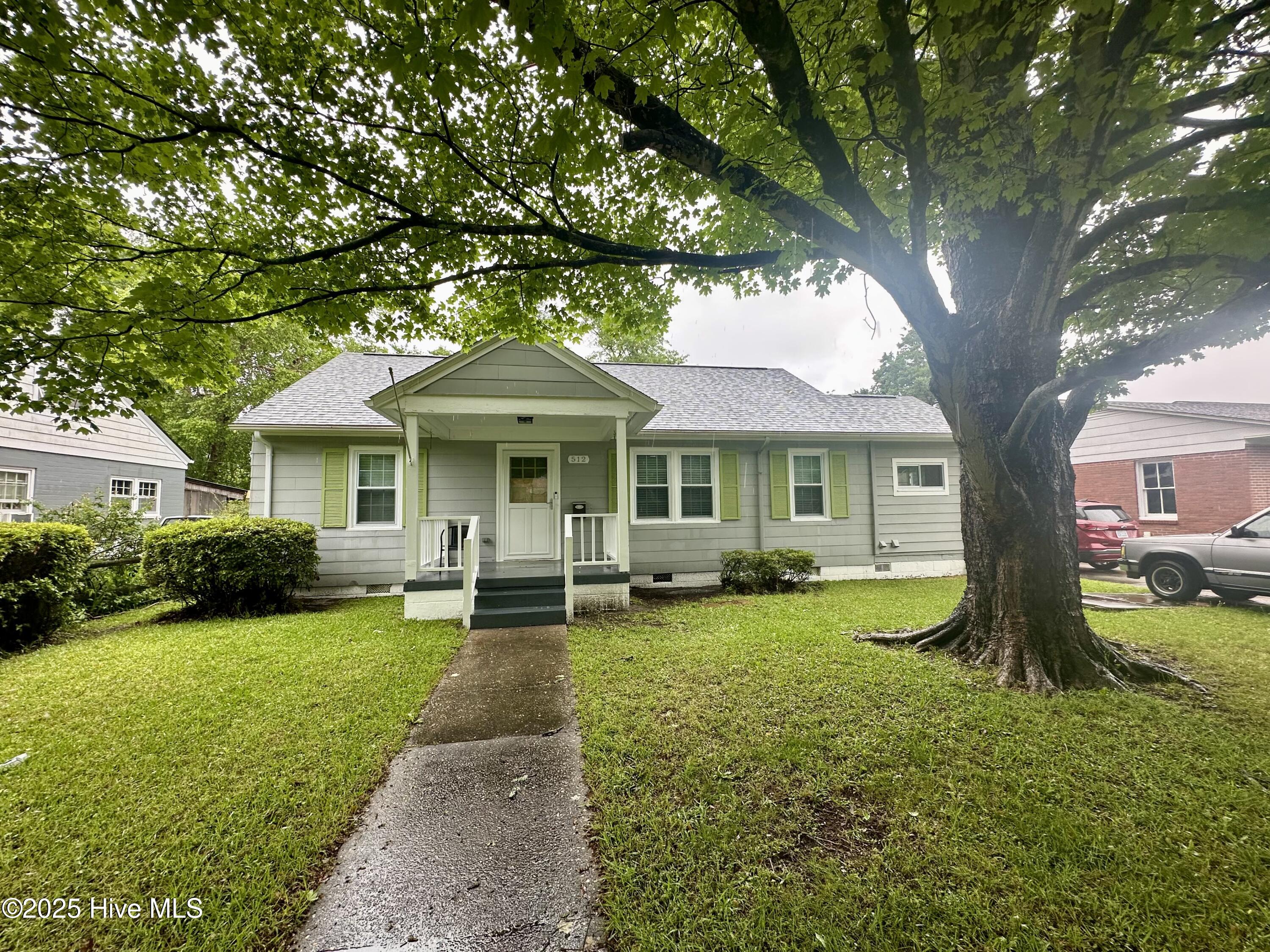 512 Watson Avenue Property Photo