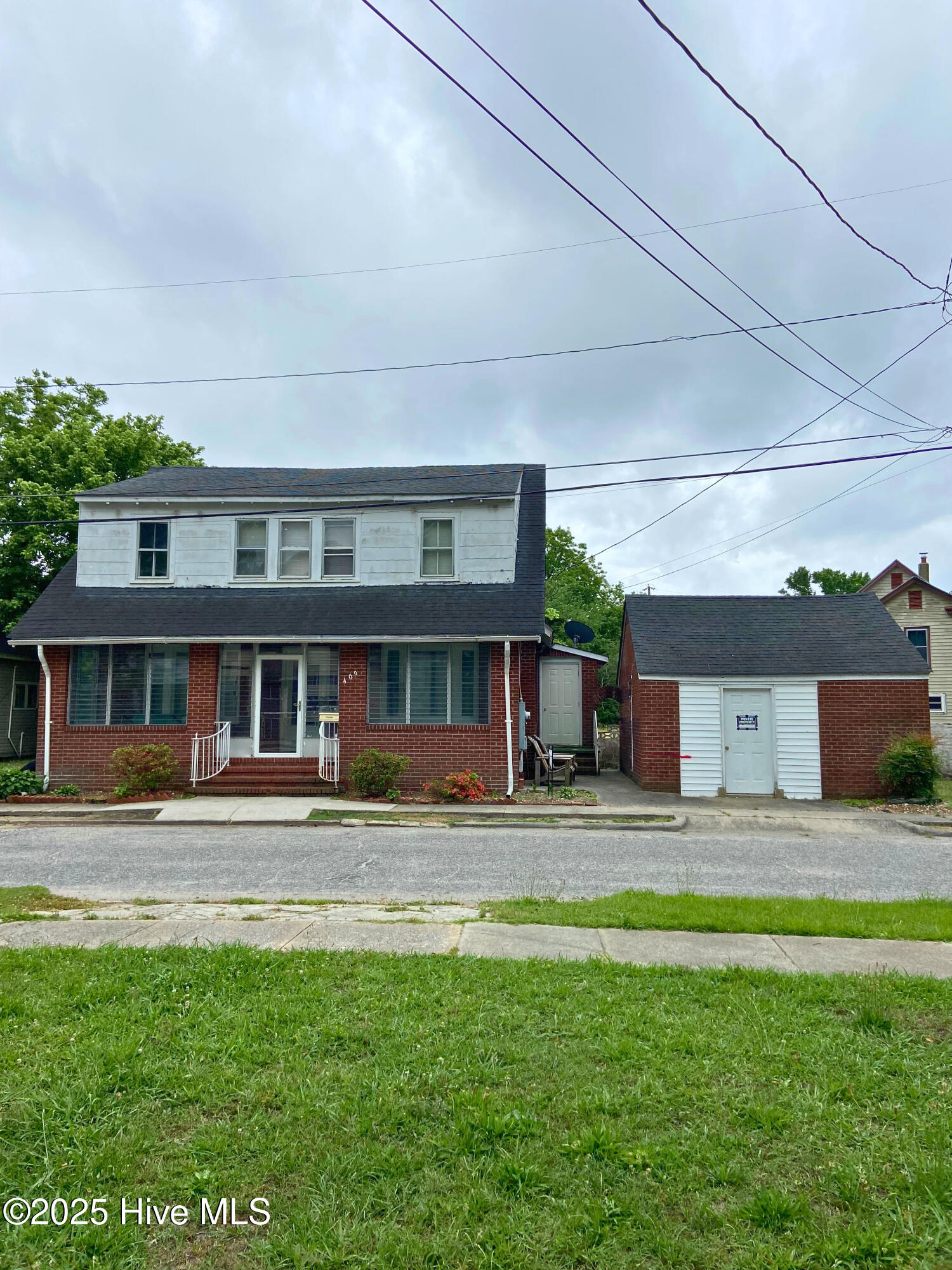 409 Market Street Property Photo
