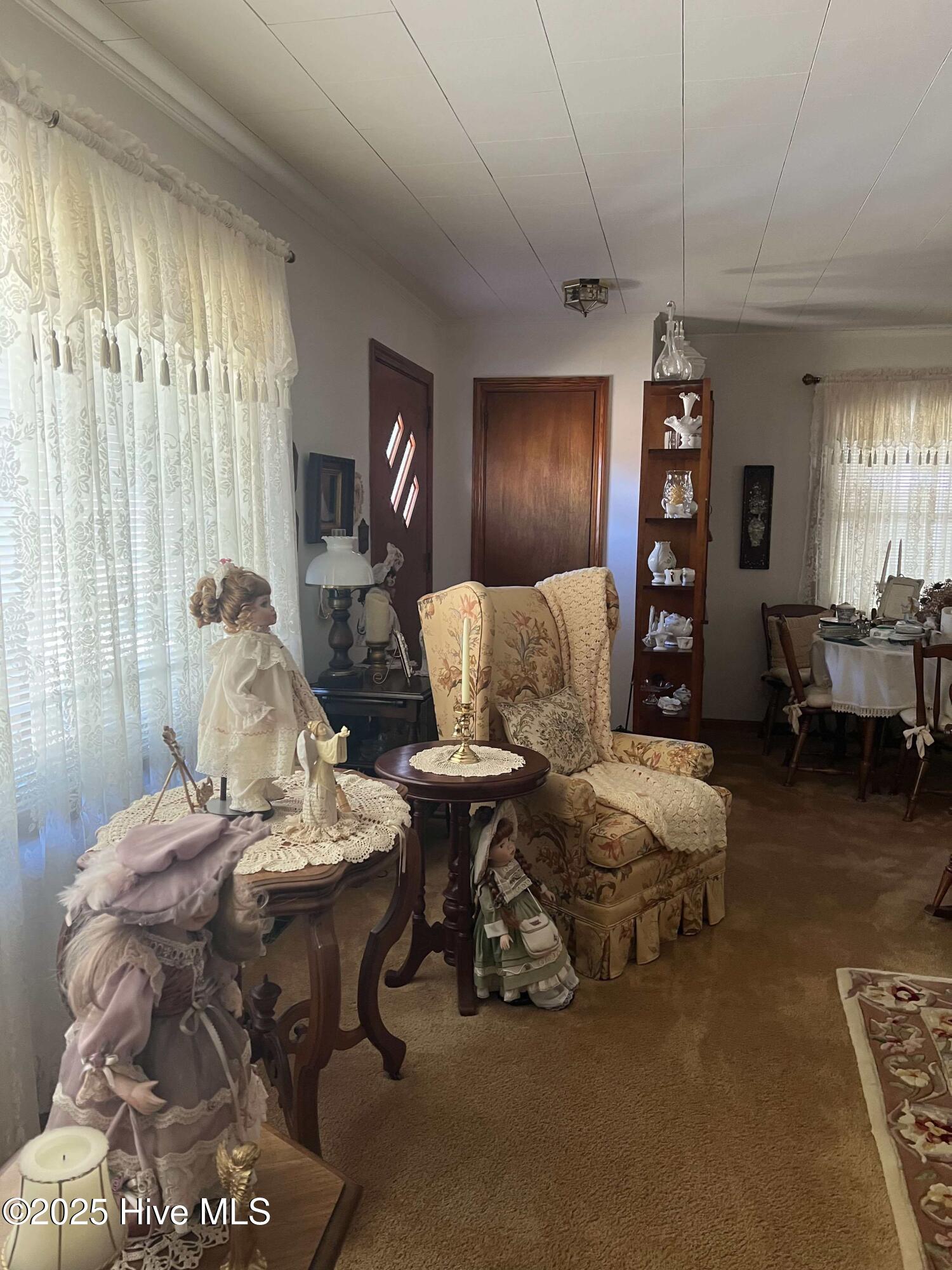 215 Nunn Street Property Photo 23