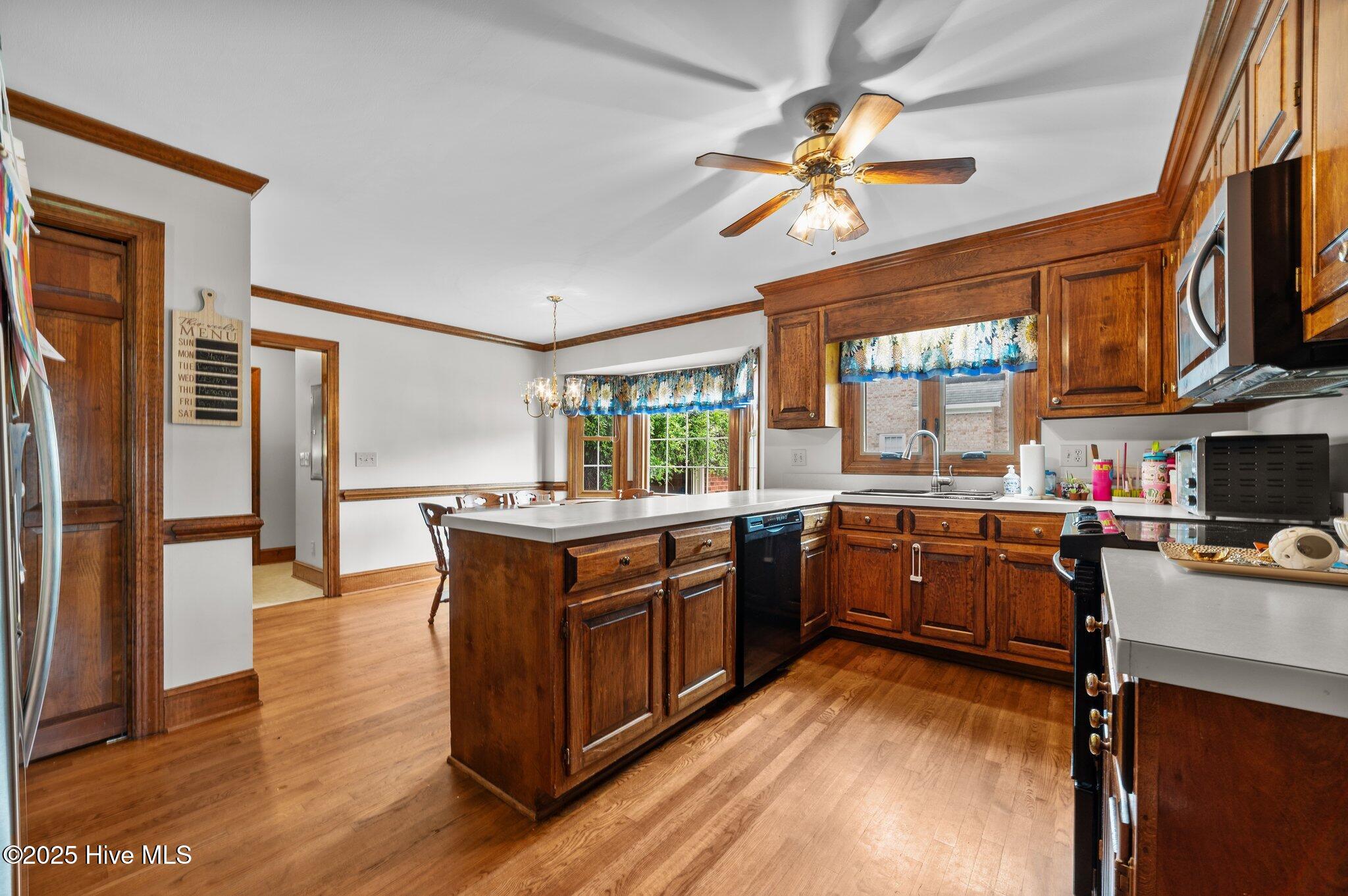 1702 Woodwind Drive Property Photo 18