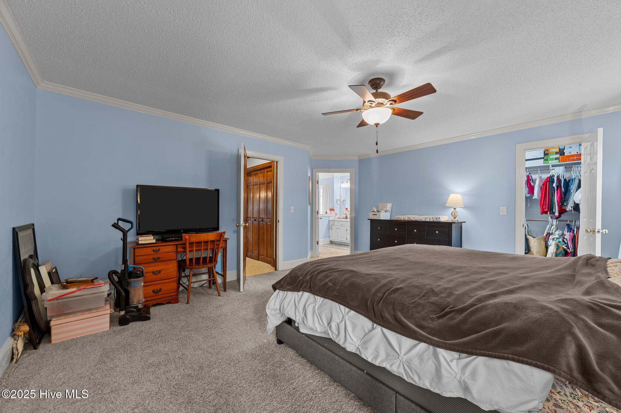 1702 Woodwind Drive Property Photo 24