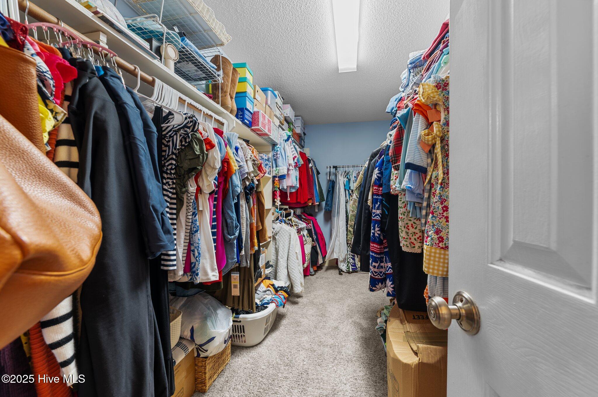 1702 Woodwind Drive Property Photo 28