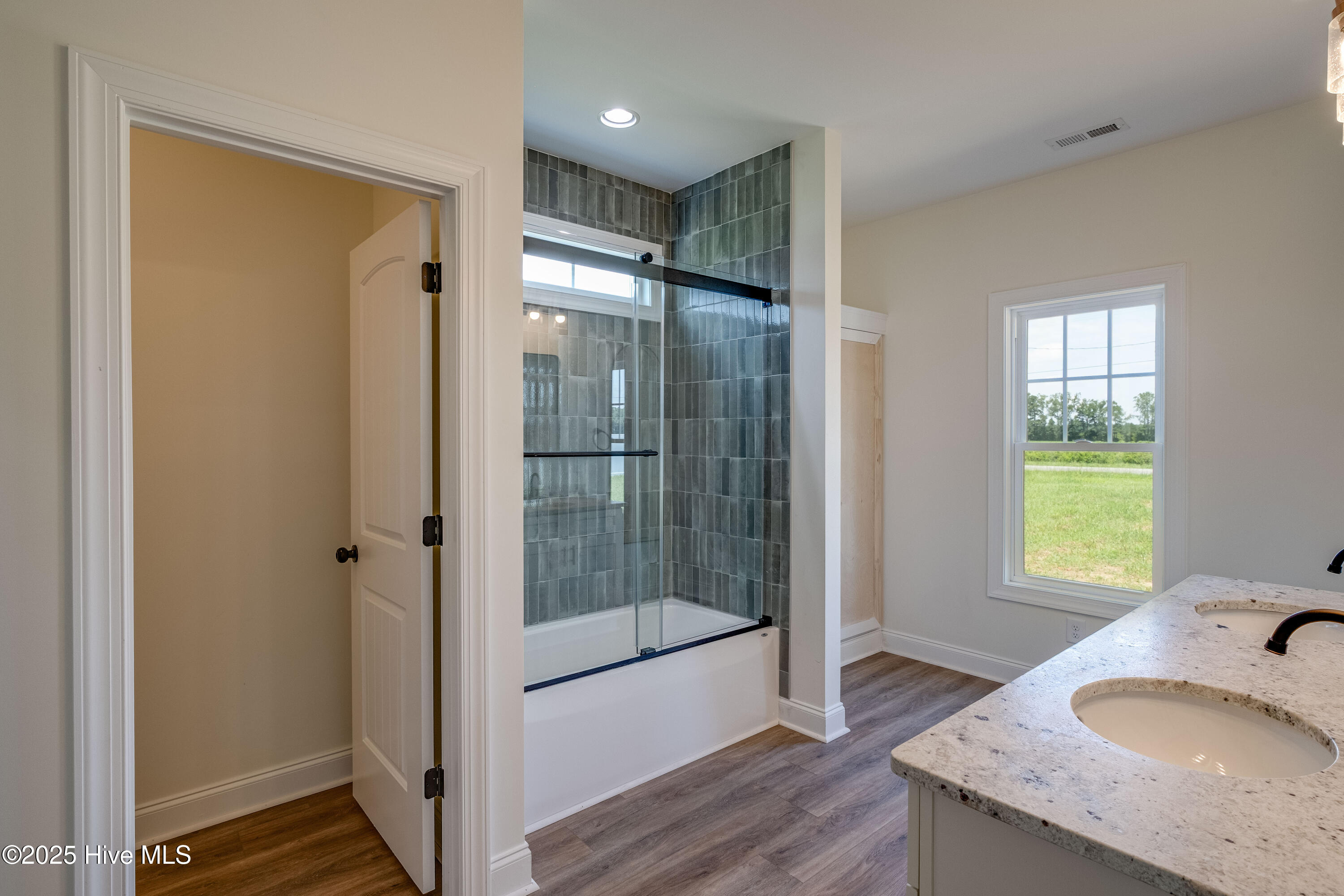 5162 Rountree Road Property Photo 9