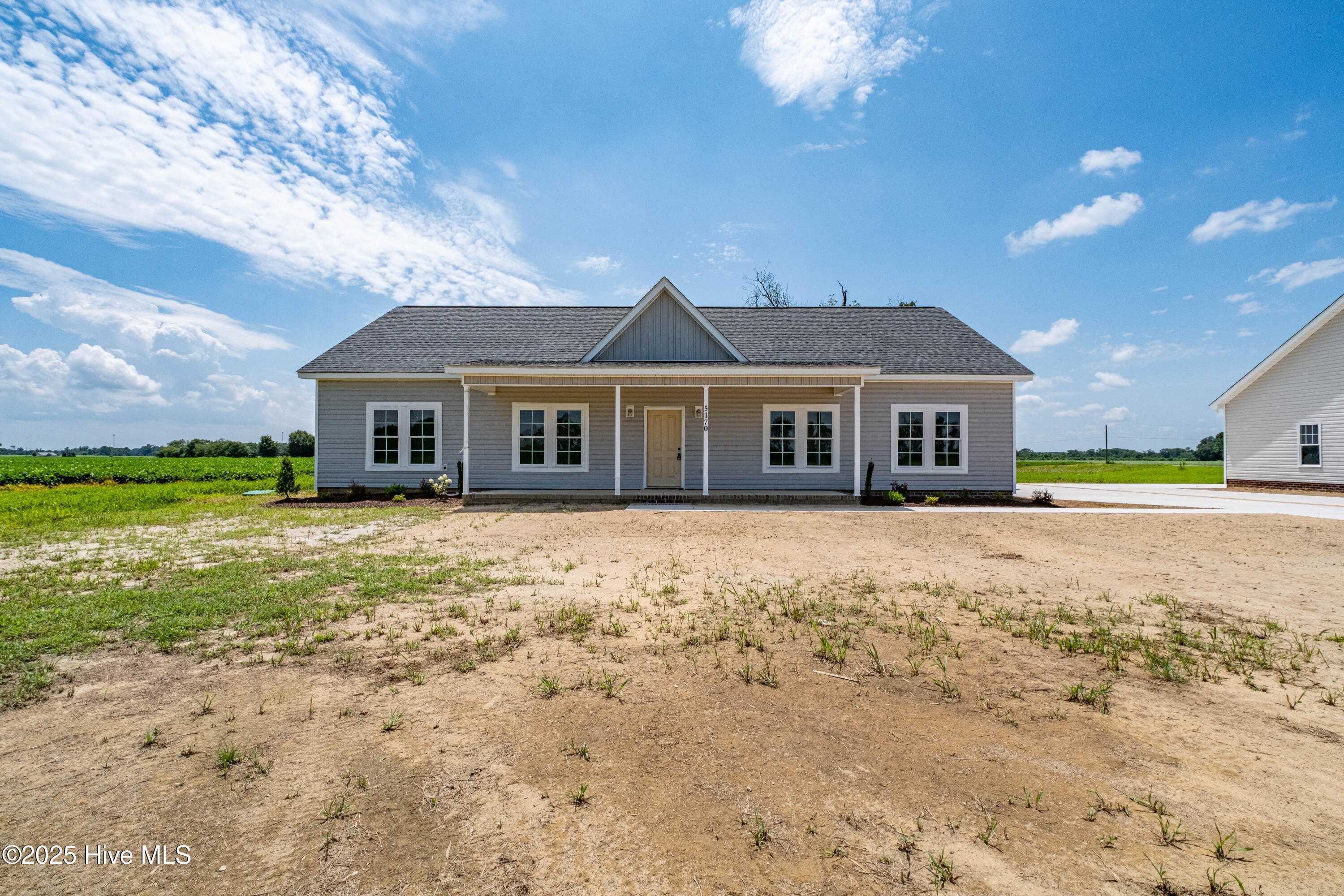 5170 Rountree Road Property Photo 1