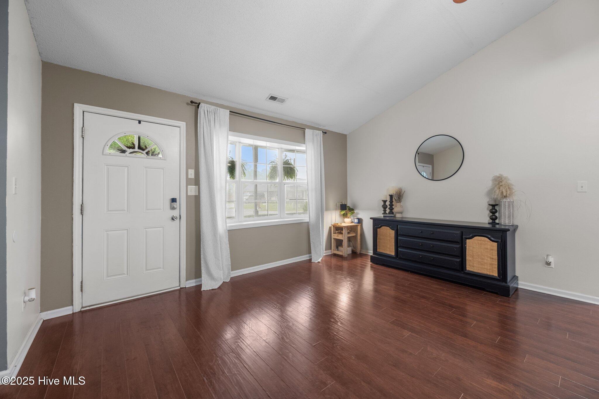 302 Mertz Court Property Photo 8