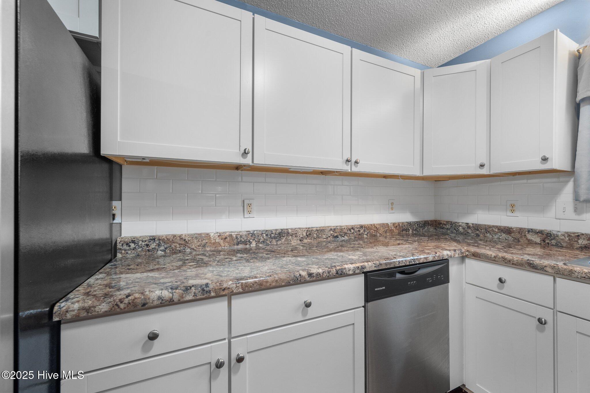 302 Mertz Court Property Photo 22