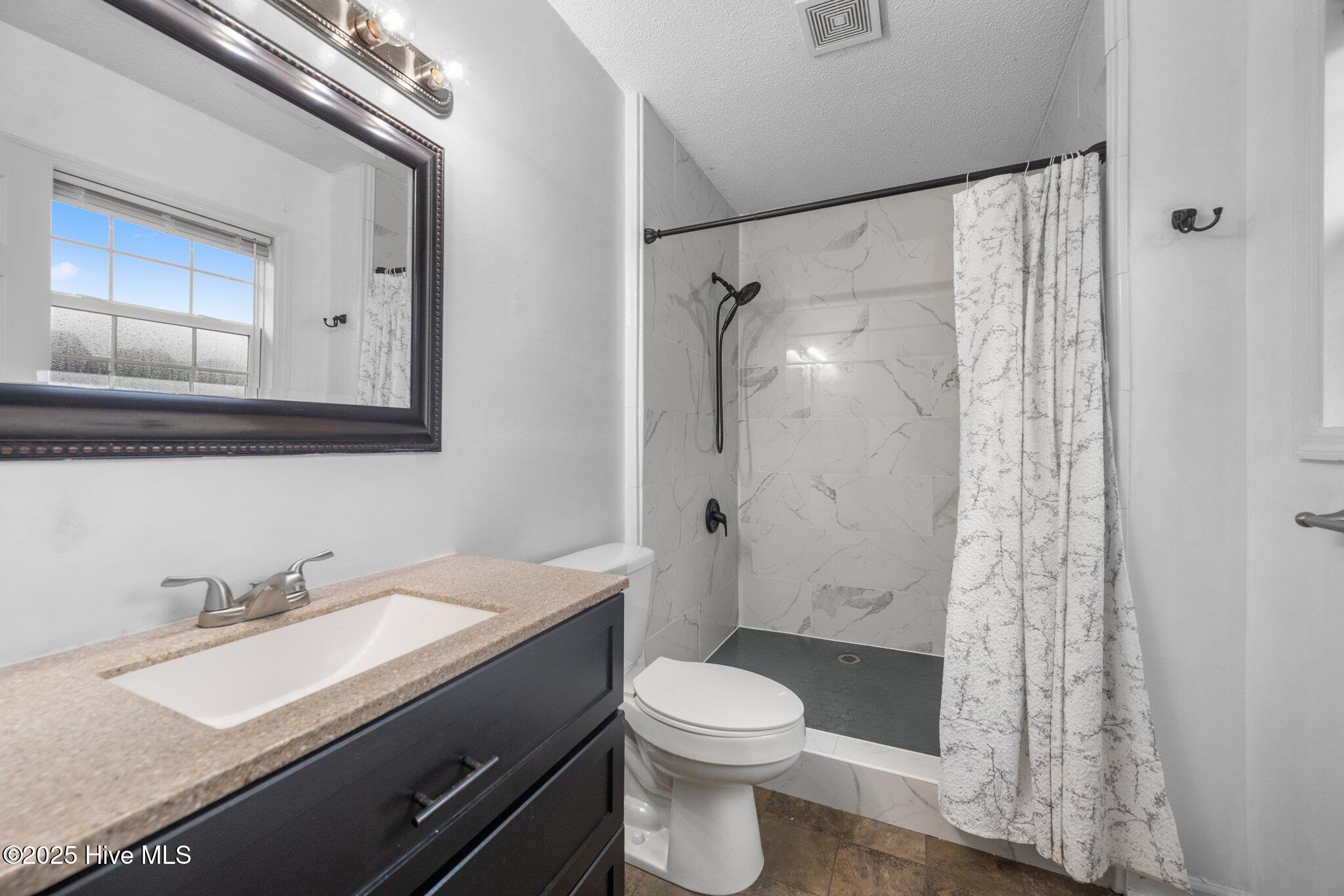 302 Mertz Court Property Photo 33