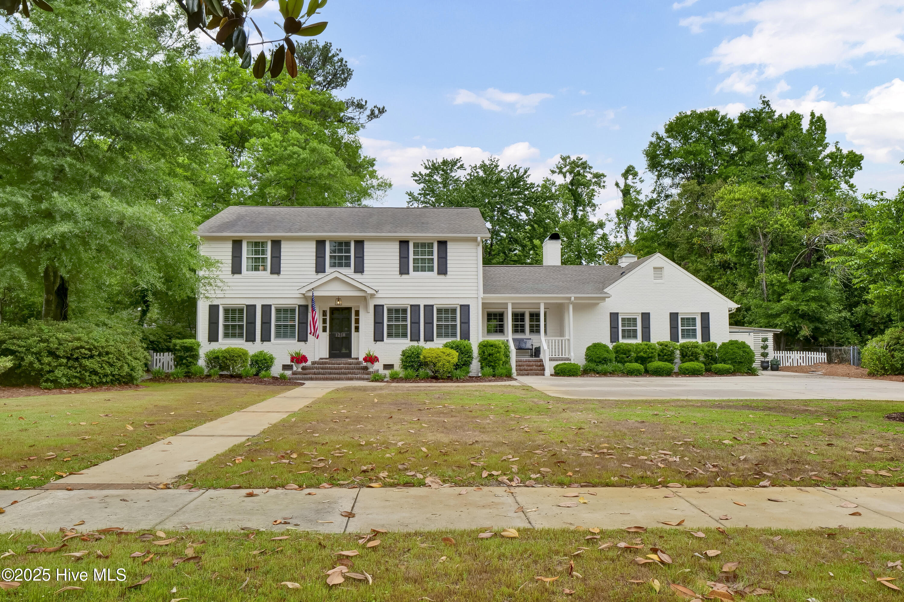 1218 Country Club Road Property Photo