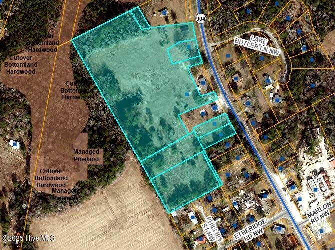 2193 Longwood Road Property Photo 6
