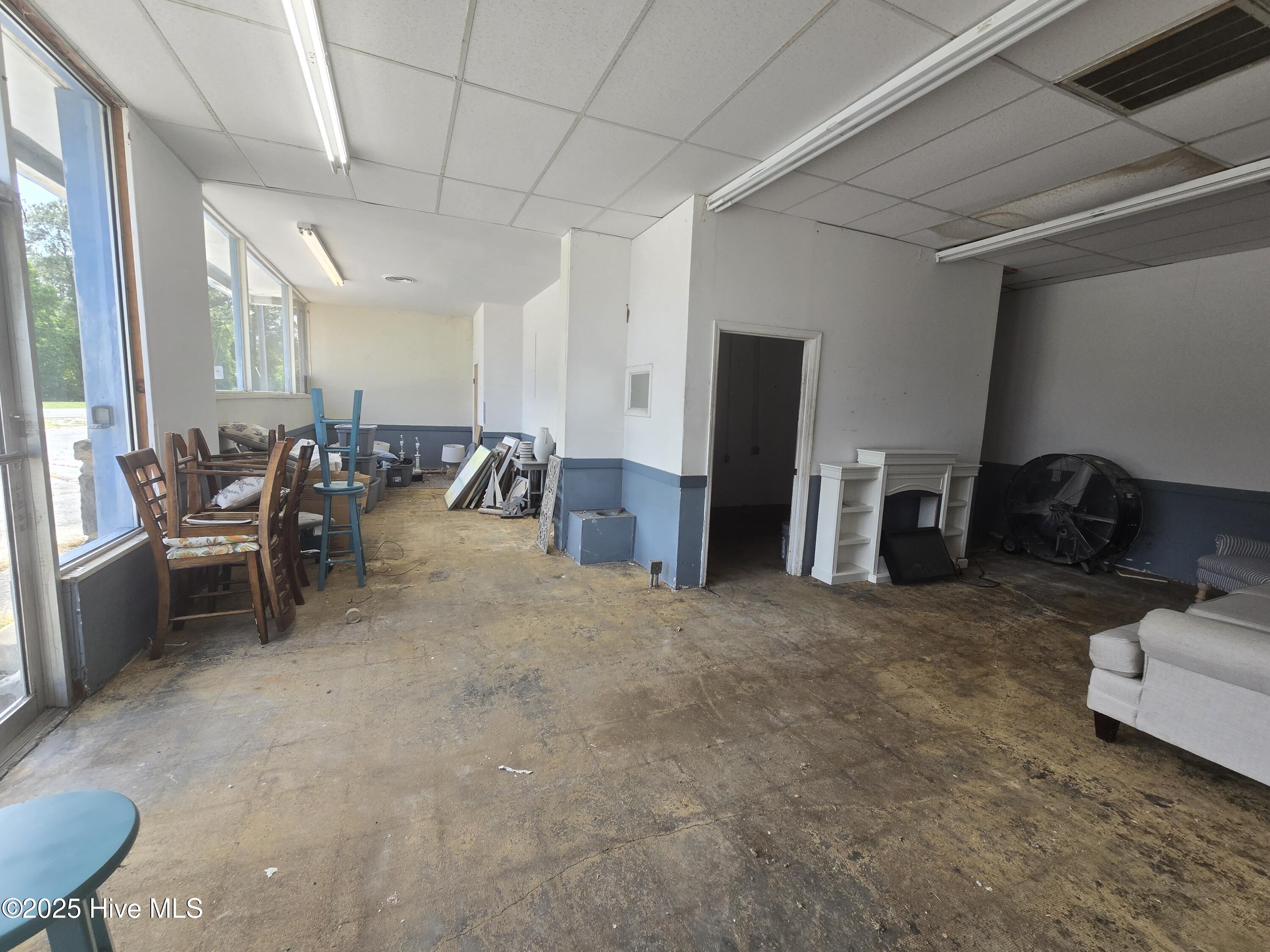 2329 Lejeune Boulevard Property Photo 6