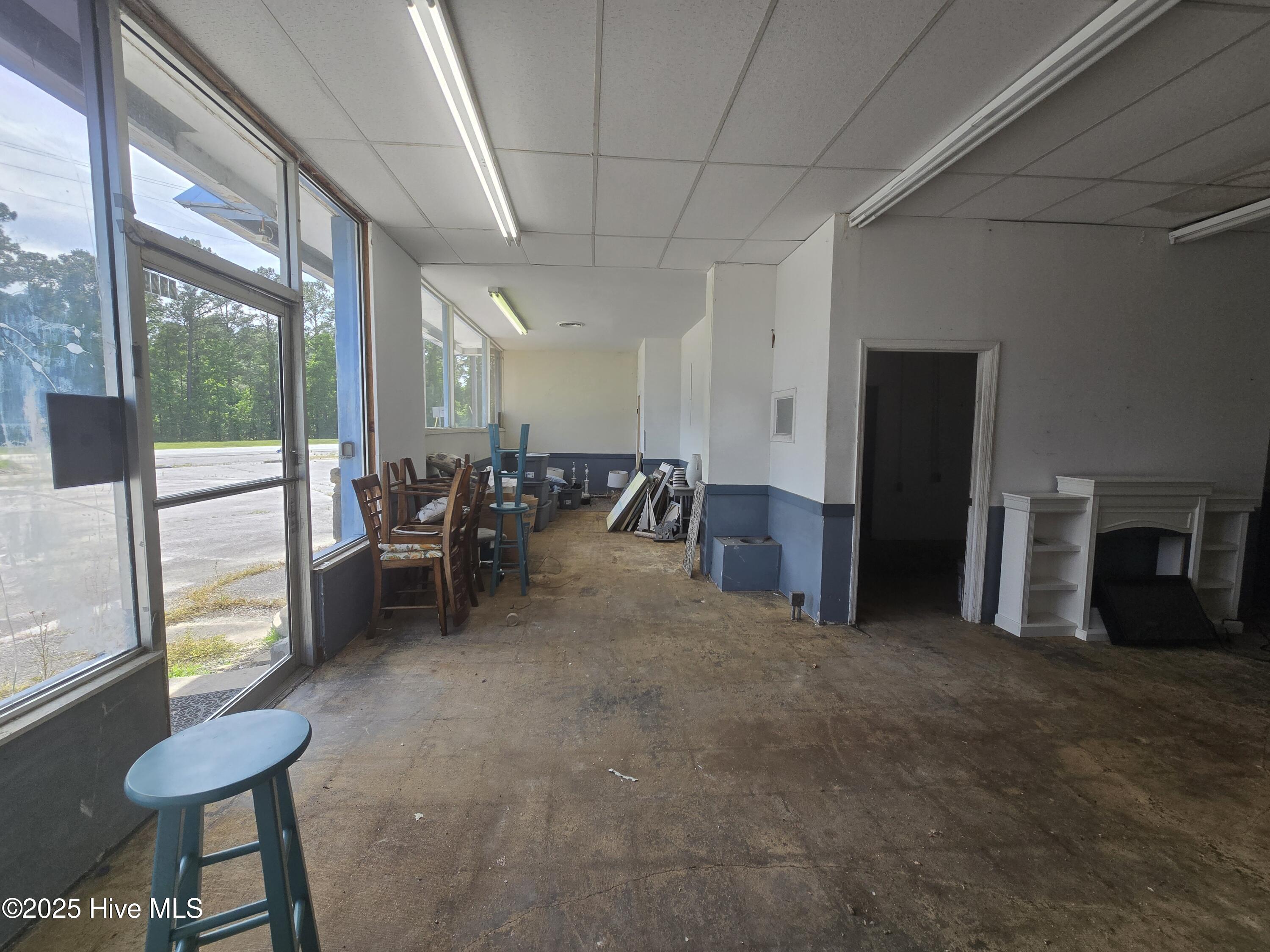 2329 Lejeune Boulevard Property Photo 8