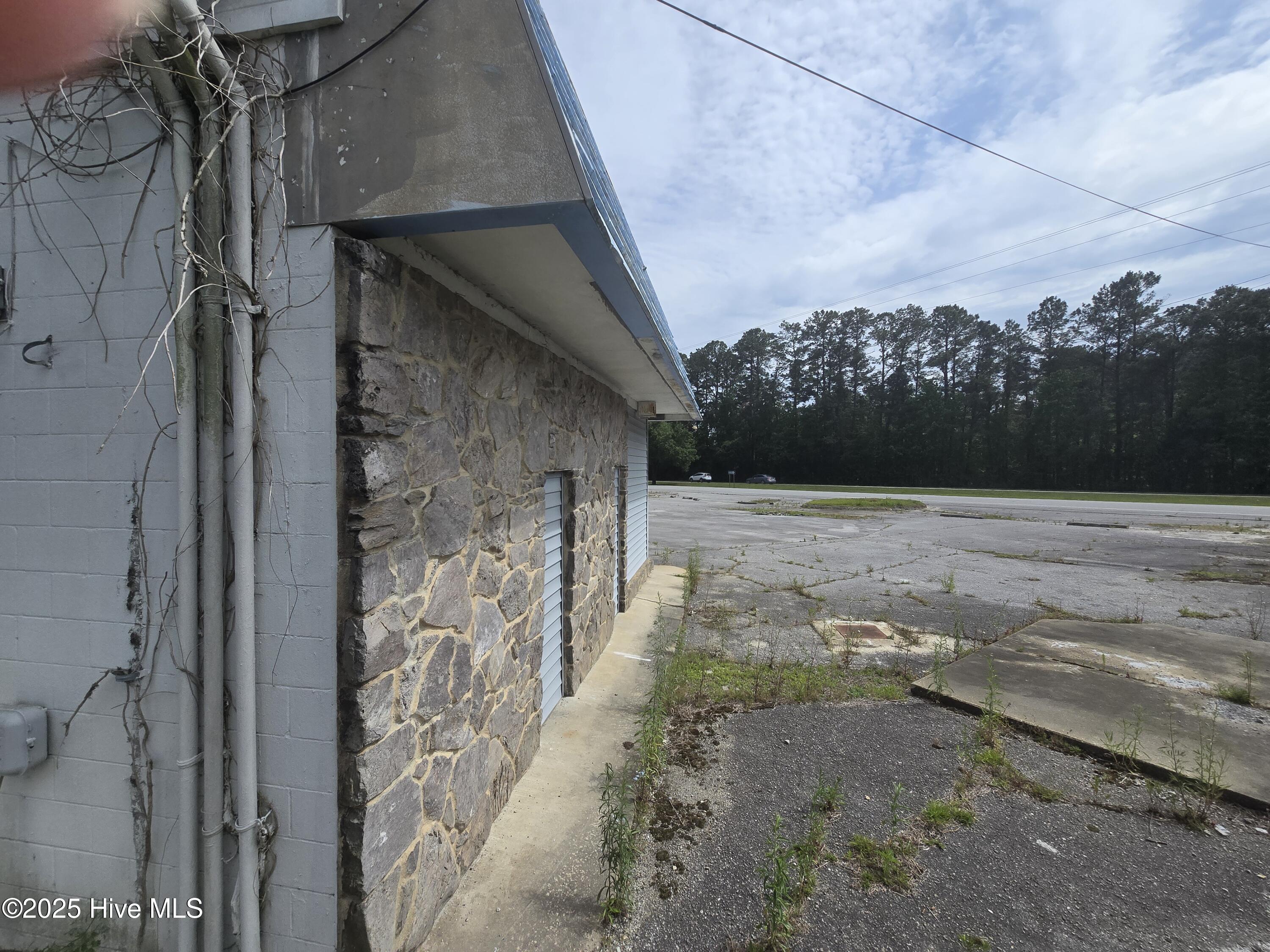 2329 Lejeune Boulevard Property Photo 25