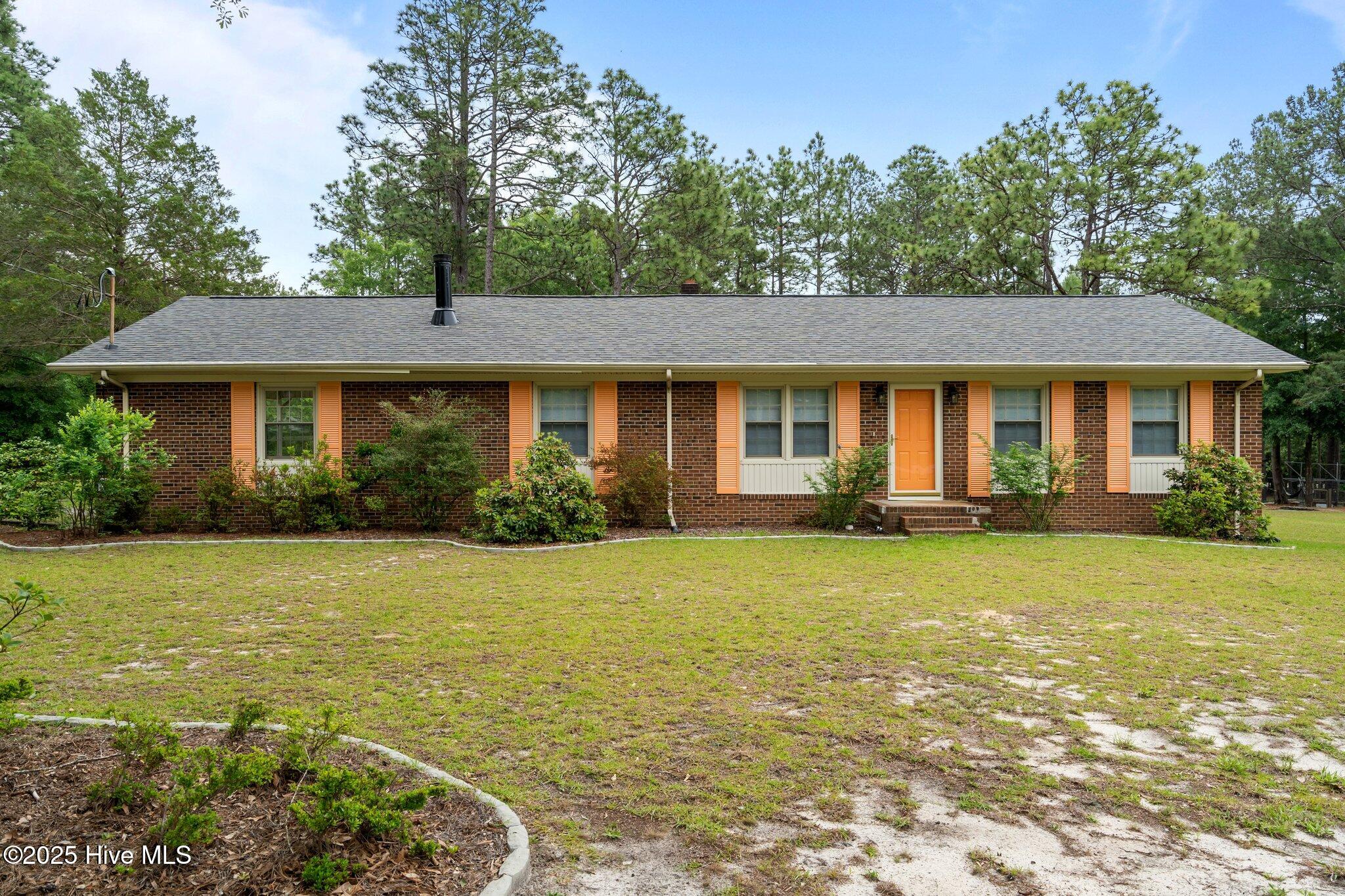 1504 Eastview Drive Property Photo