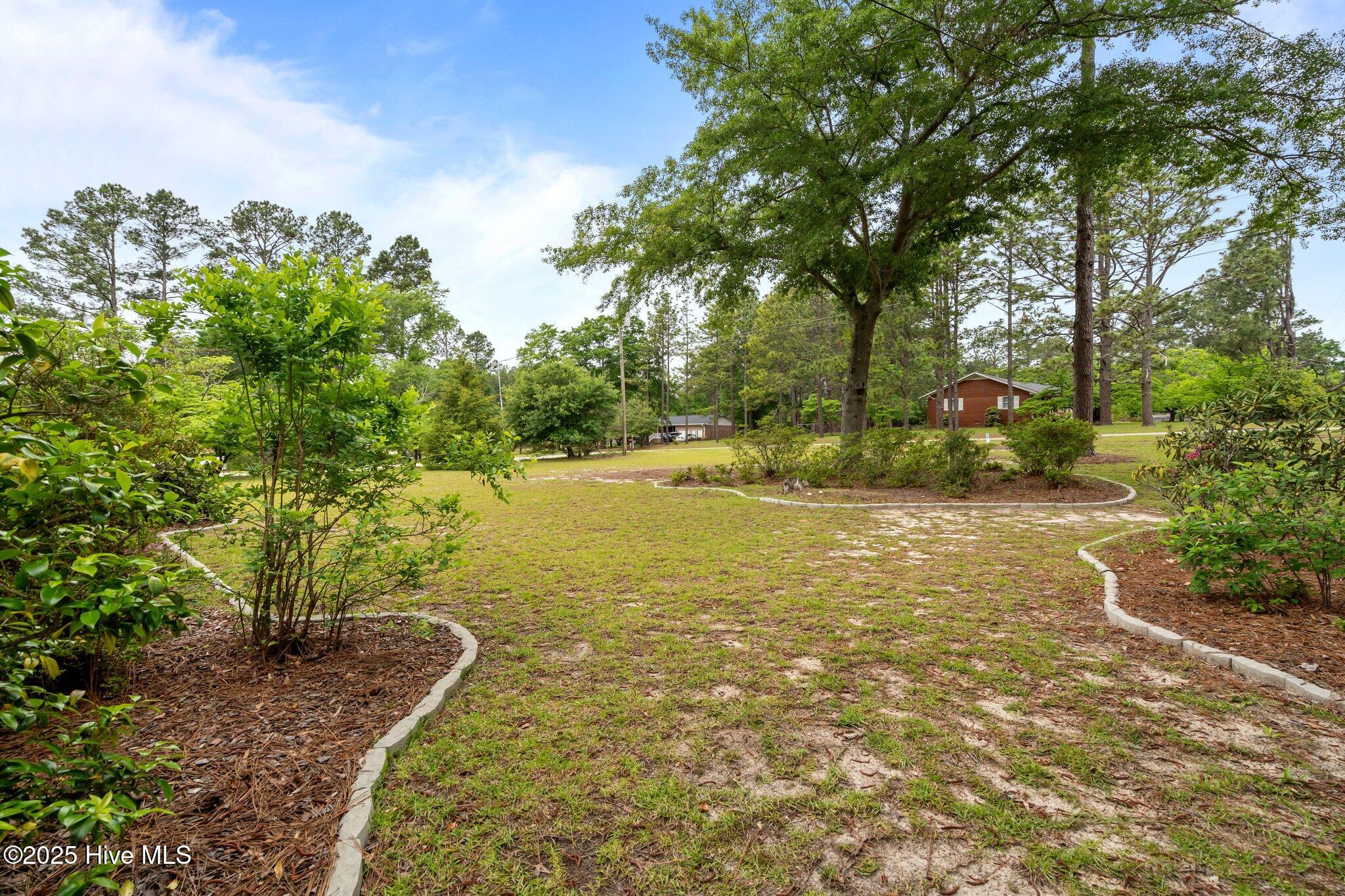 1504 Eastview Drive Property Photo 9