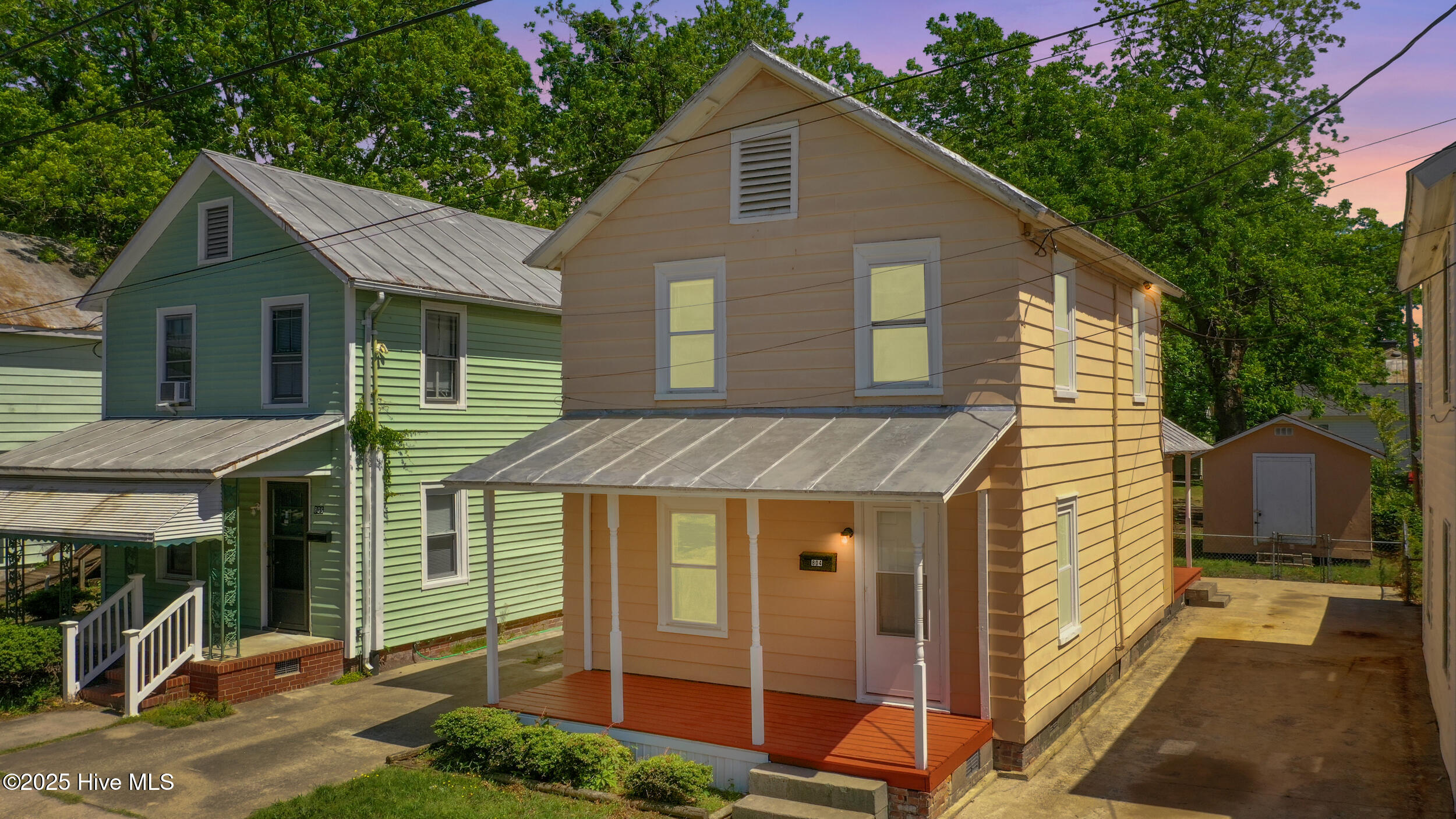 804 2nd Street Property Photo