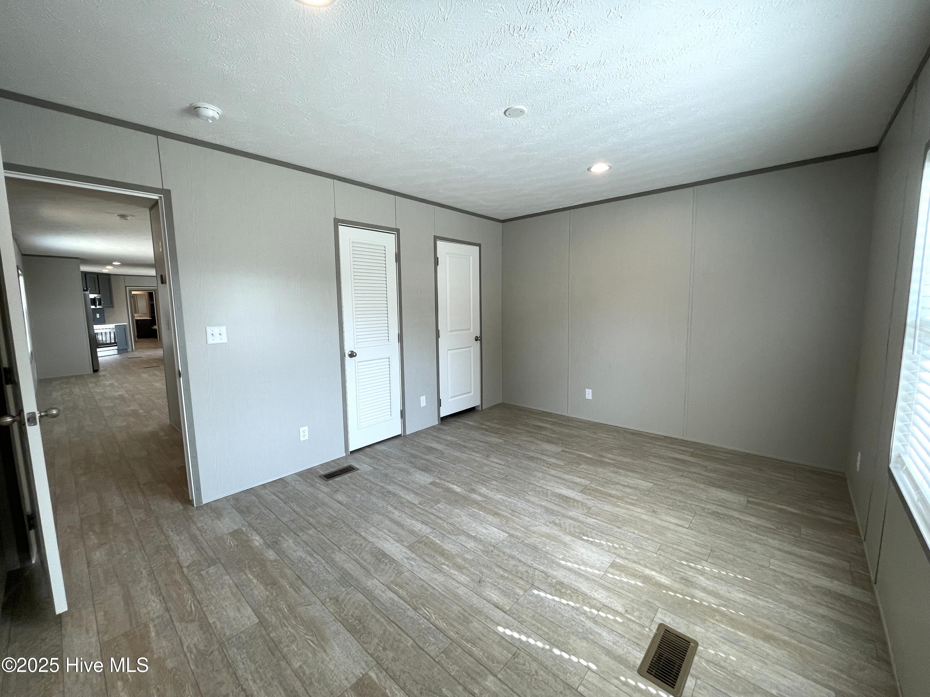 2382 Summer Place Drive Property Photo 18