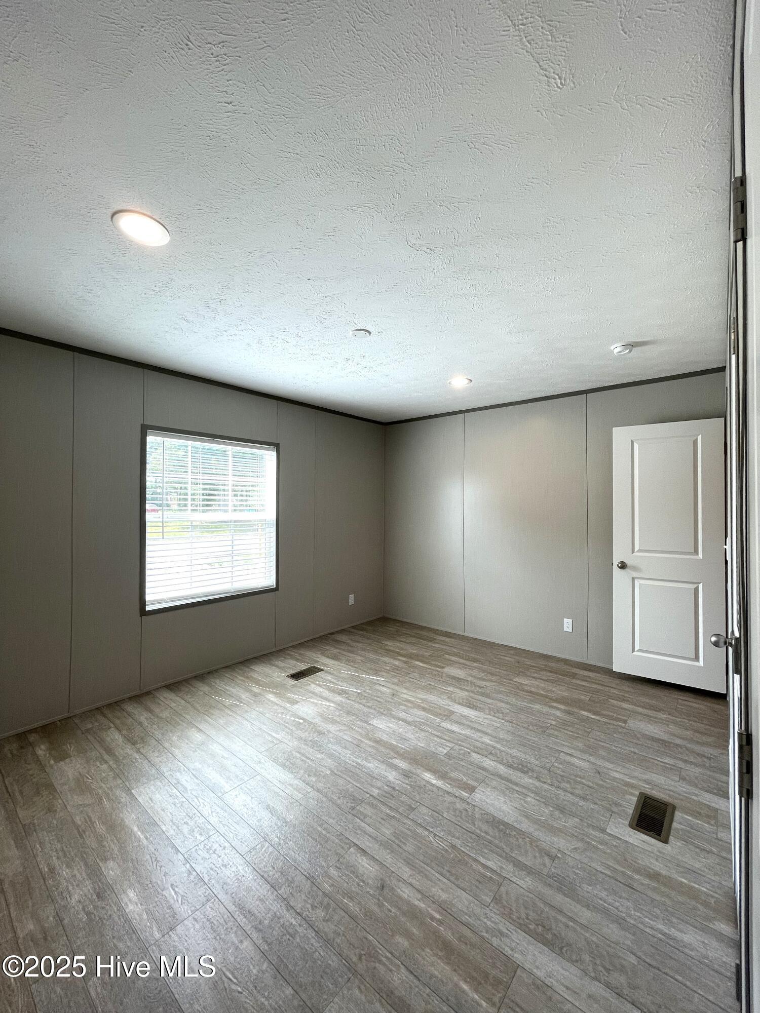 2382 Summer Place Drive Property Photo 19