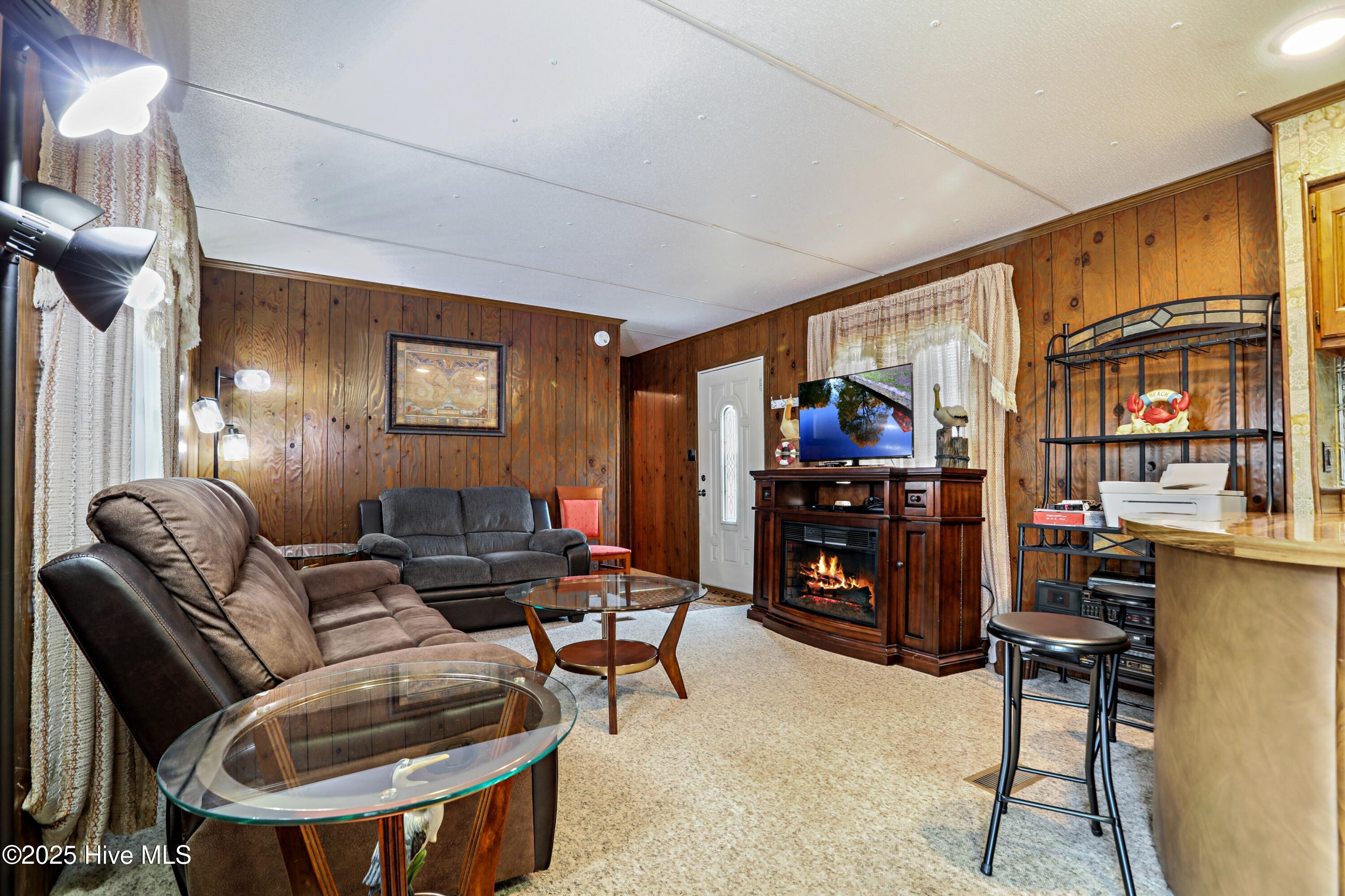 4676 Southgate Boulevard Property Photo 4