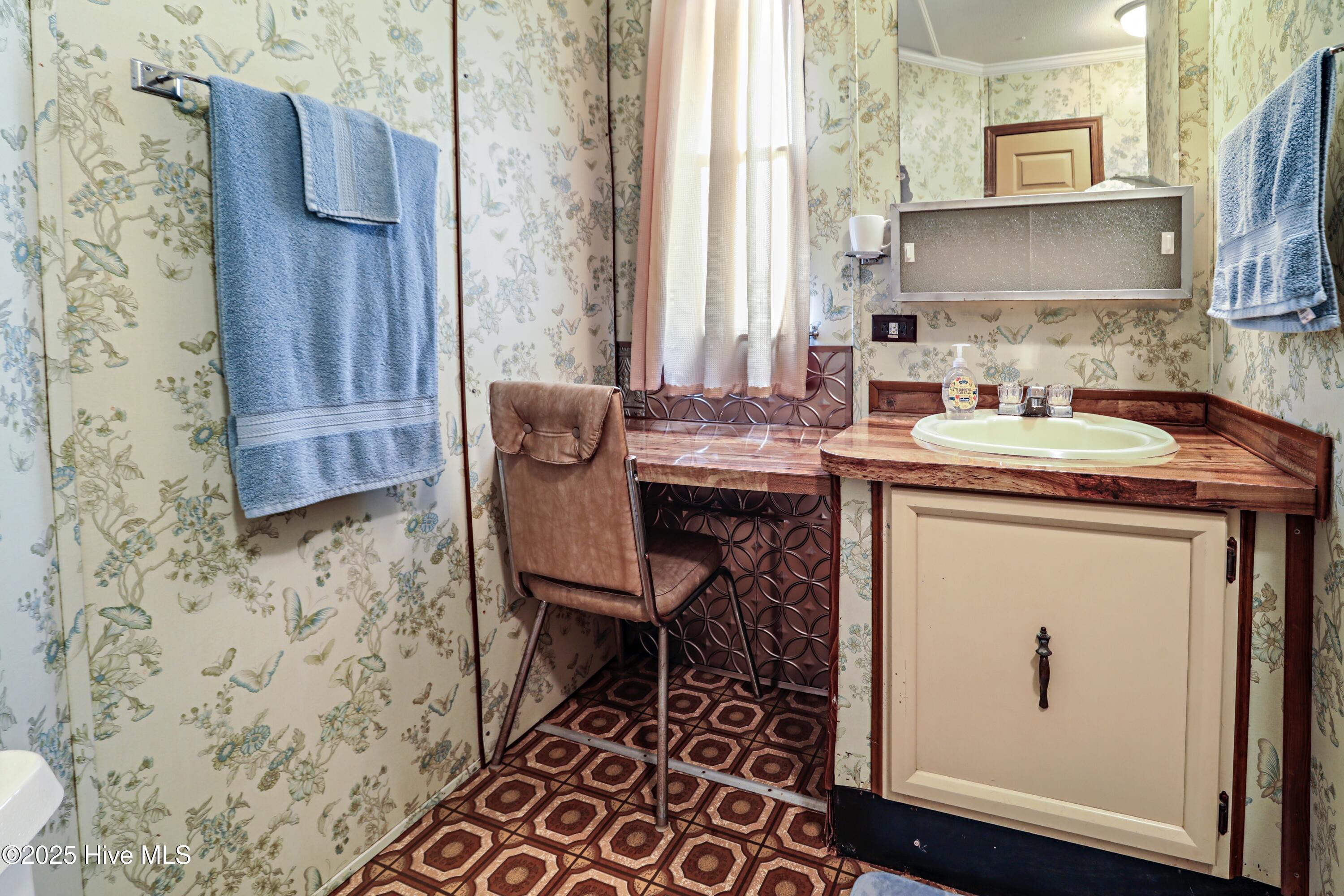 4676 Southgate Boulevard Property Photo 16