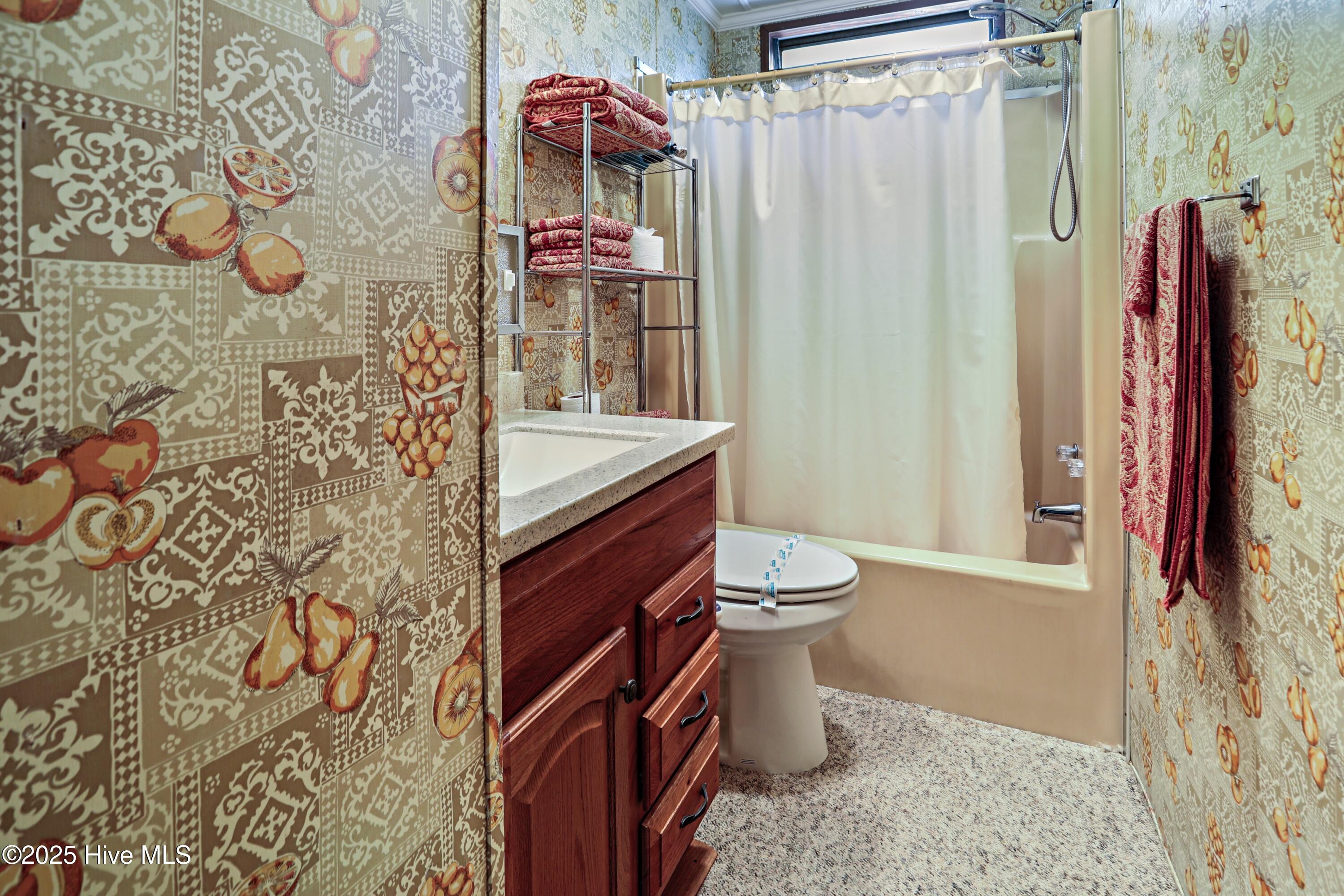4676 Southgate Boulevard Property Photo 20