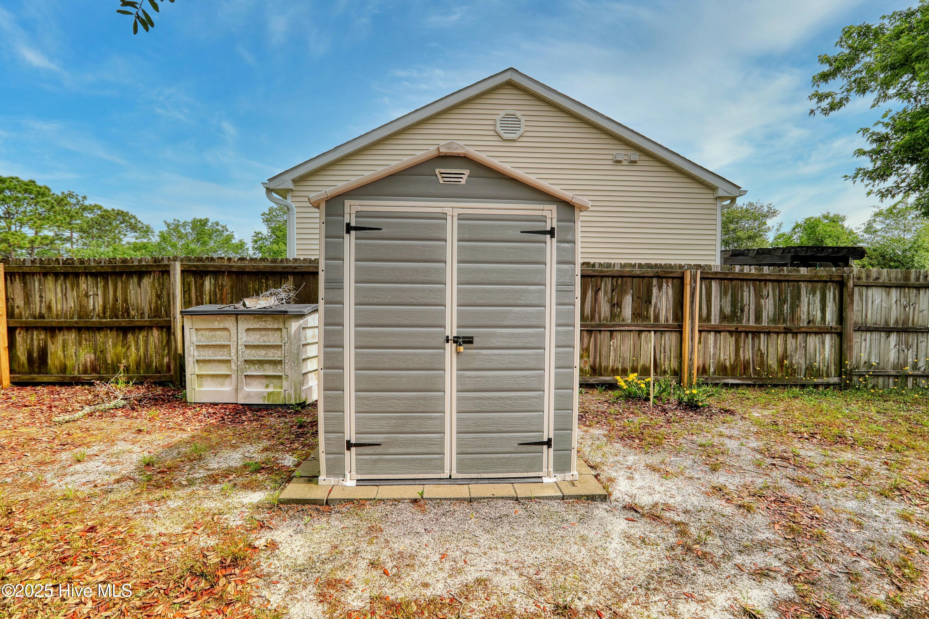 4676 Southgate Boulevard Property Photo 28