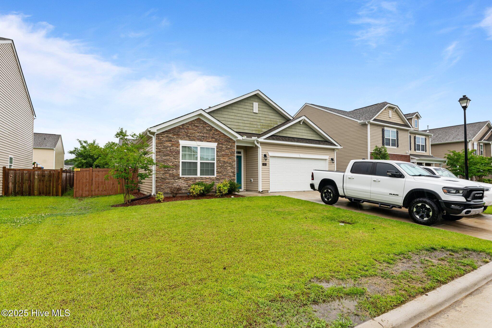 410 Isabelle Street Property Photo 1