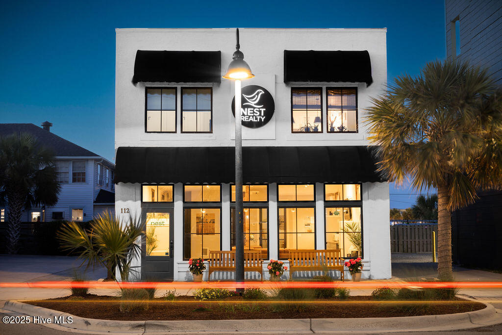 112 Cape Fear Boulevard Property Photo