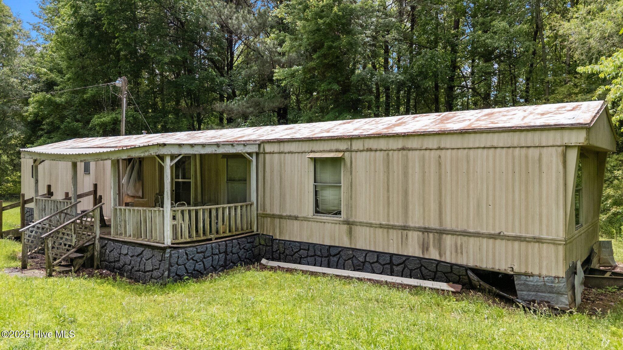 108 Jaguar Lane Property Photo 1