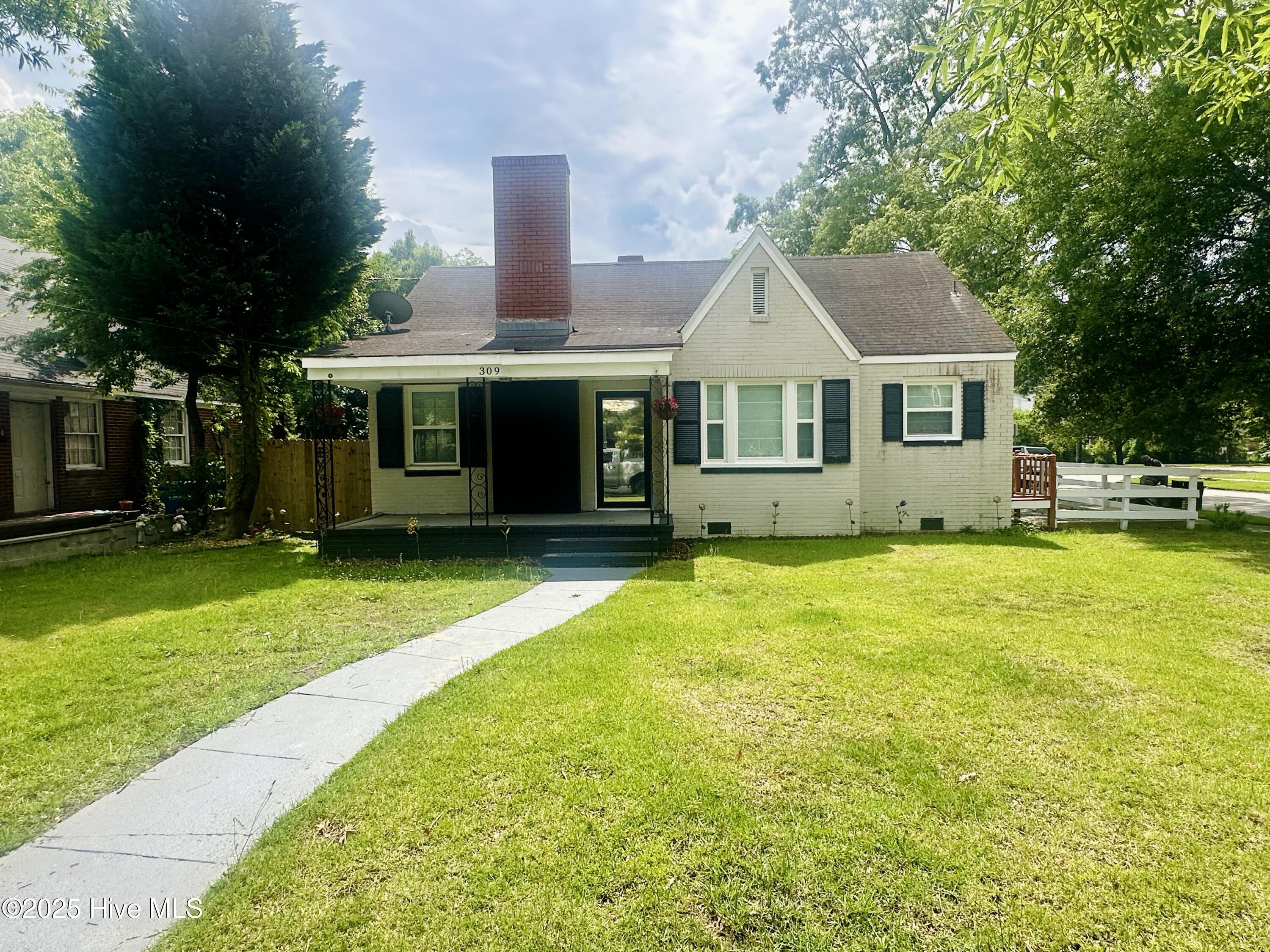 309 Broad Street Property Photo