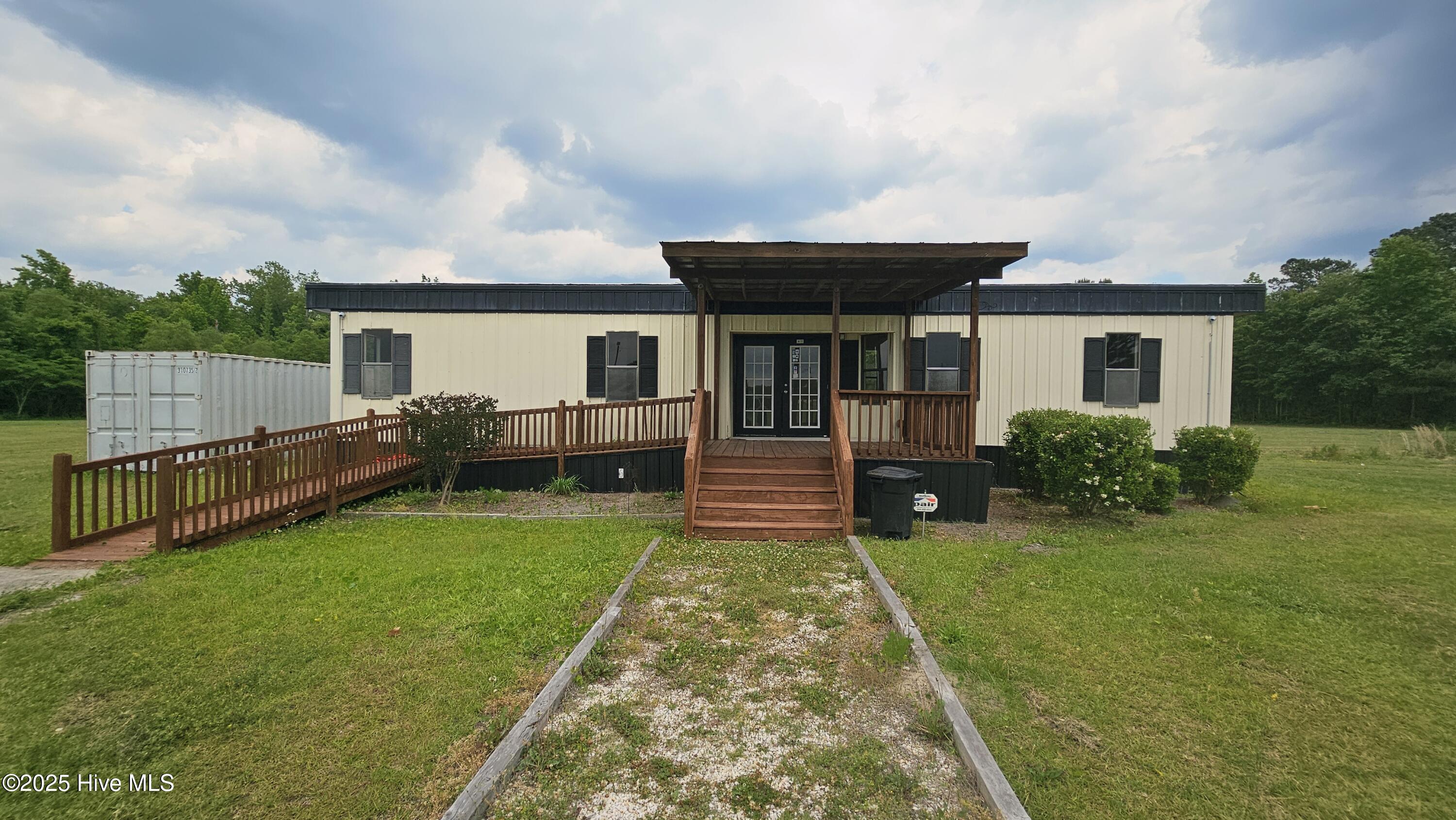 6020 Richlands Highway Property Photo 1