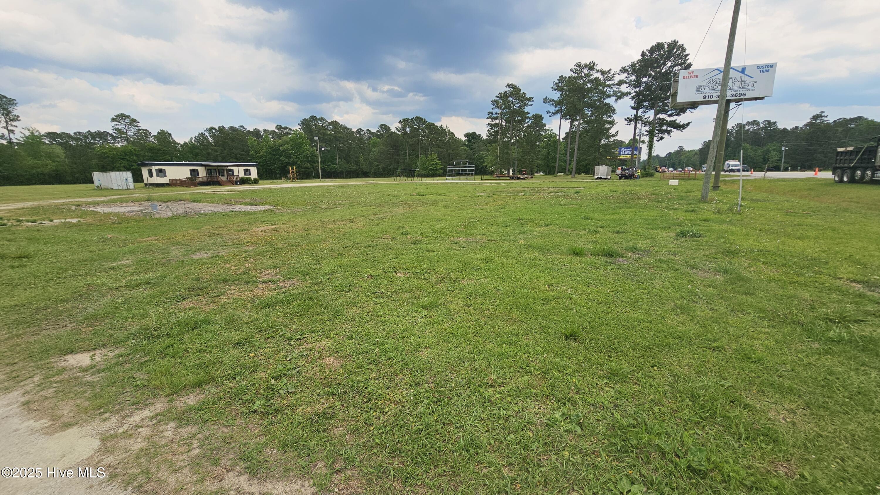 6020 Richlands Highway Property Photo 6
