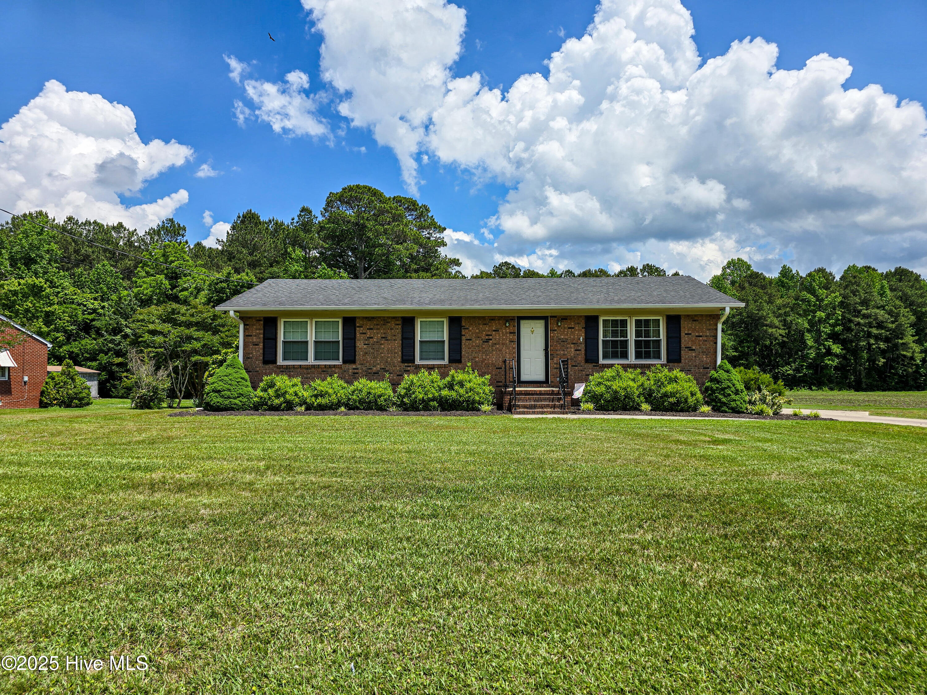 889 Nc Highway 37 Property Photo
