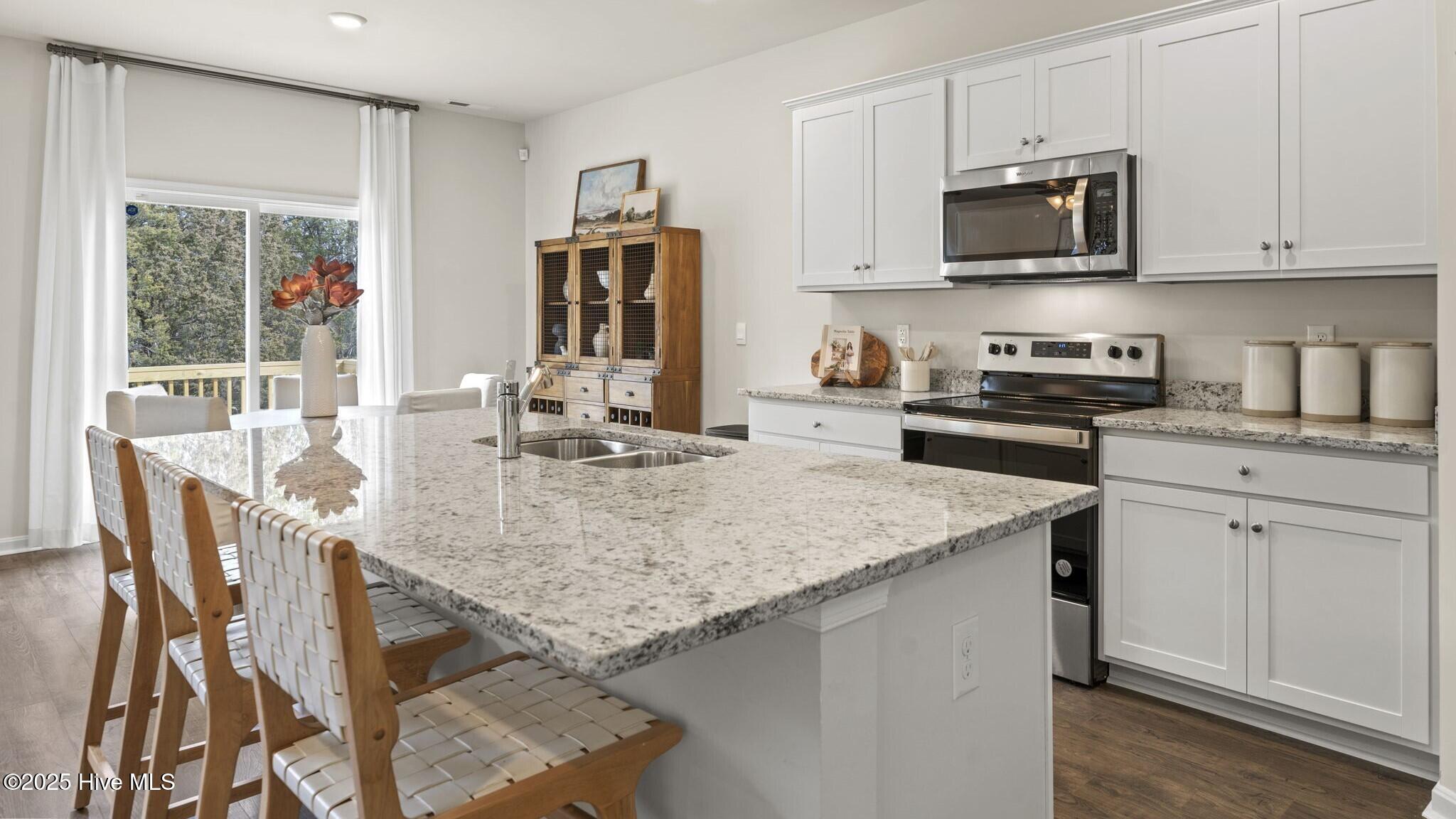 103 Pecan Court Property Photo 8
