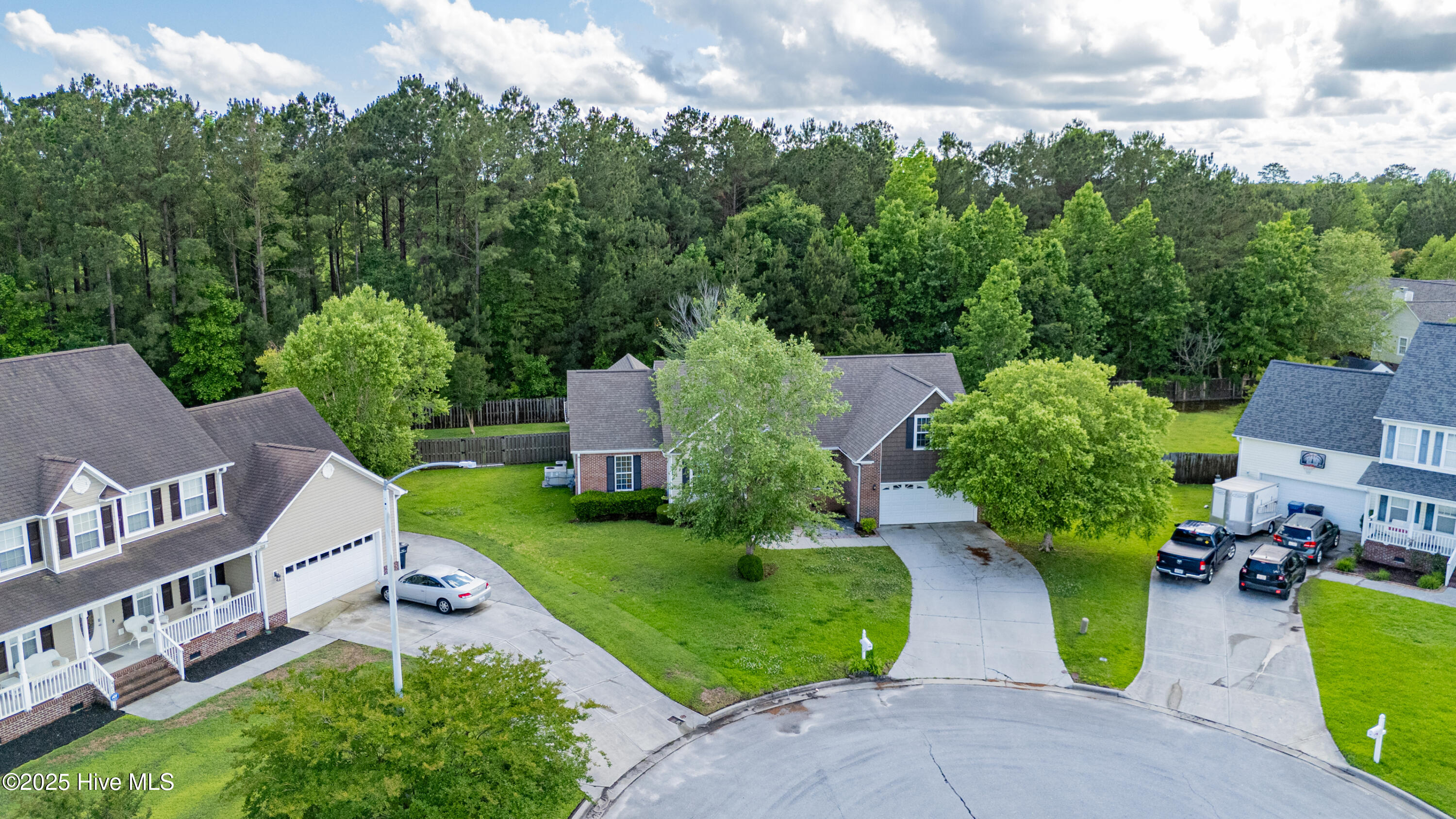 406 Windham Court Property Photo