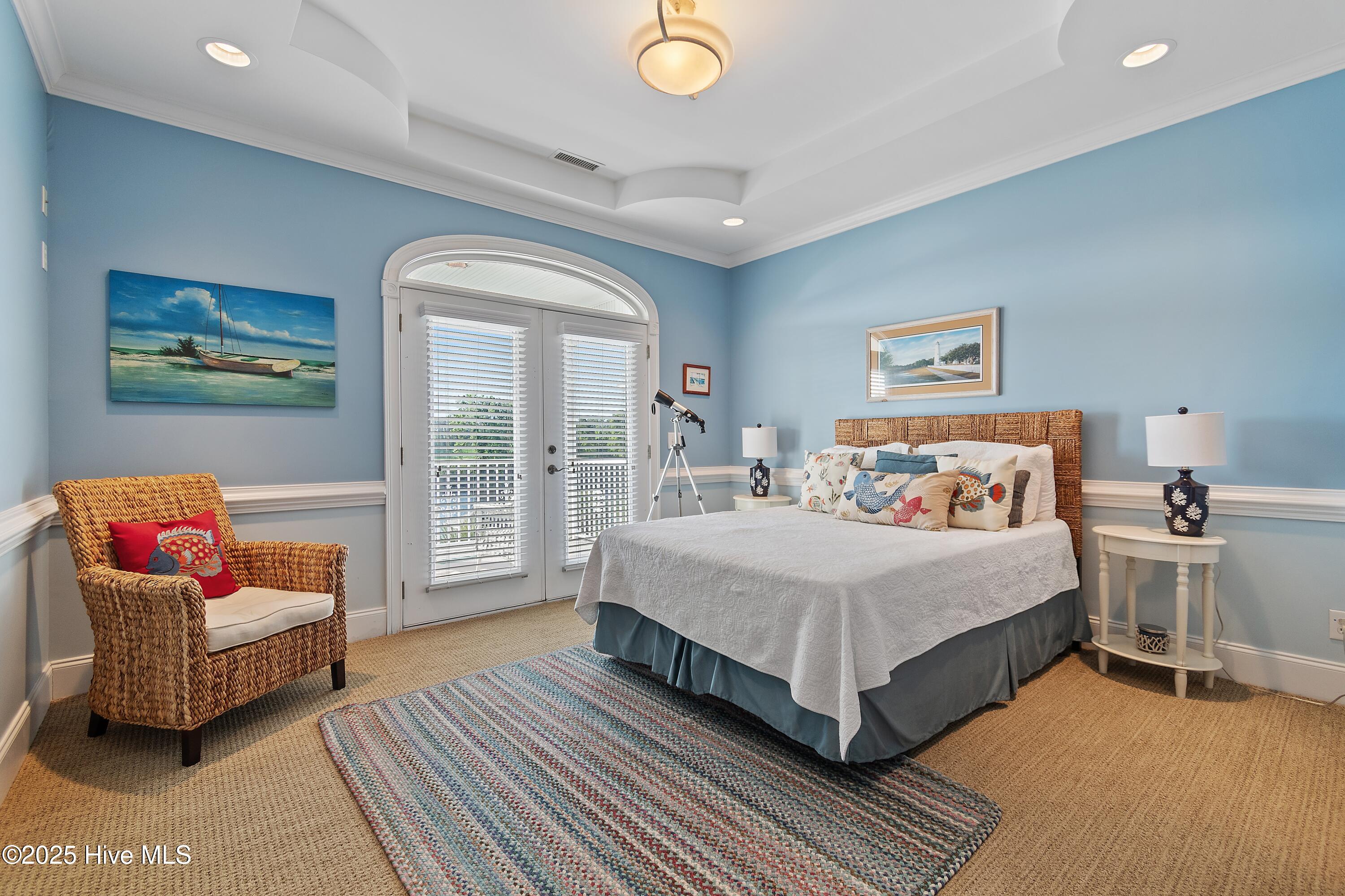 107 Waterway Crossing Court Property Photo 6