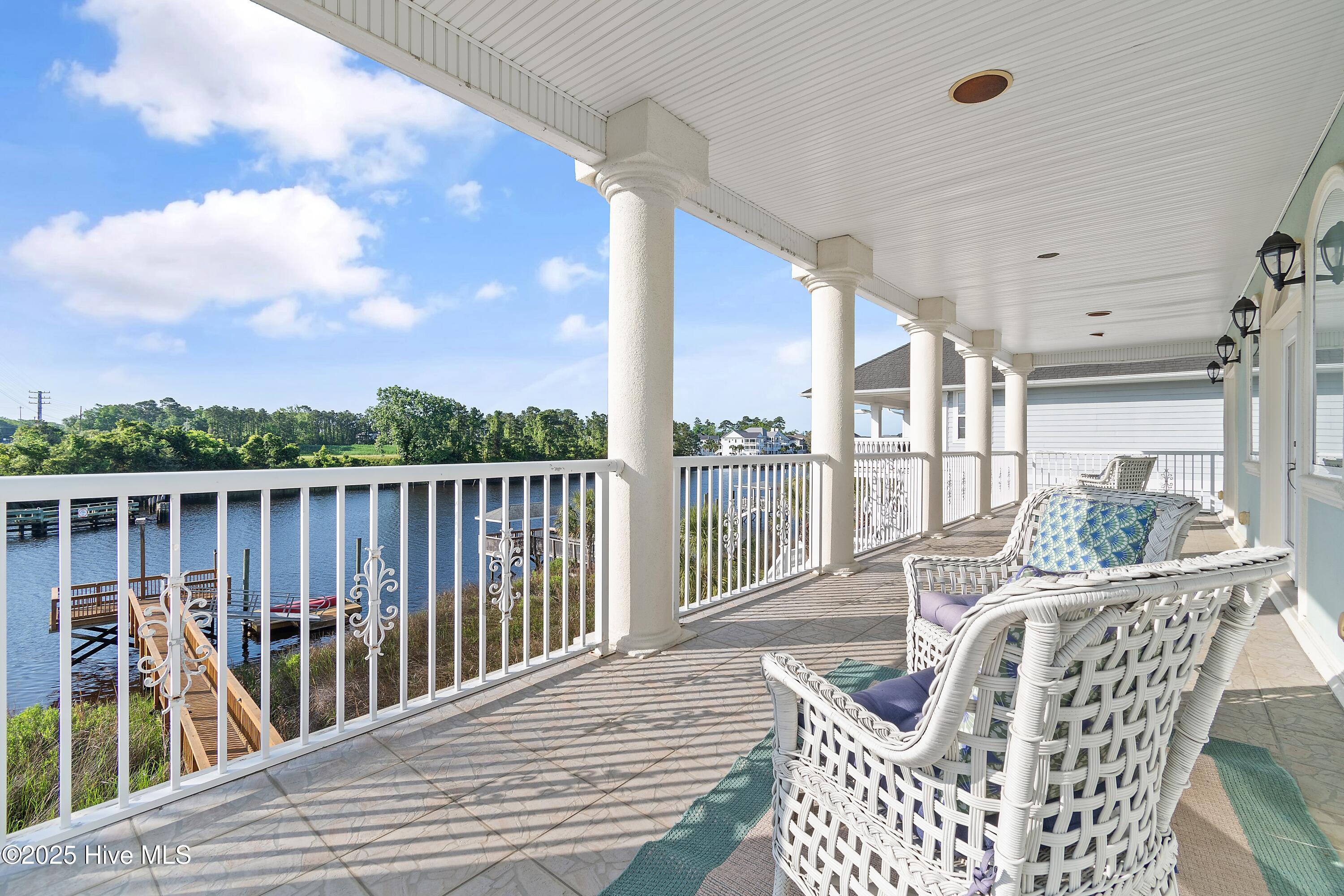 107 Waterway Crossing Court Property Photo 10