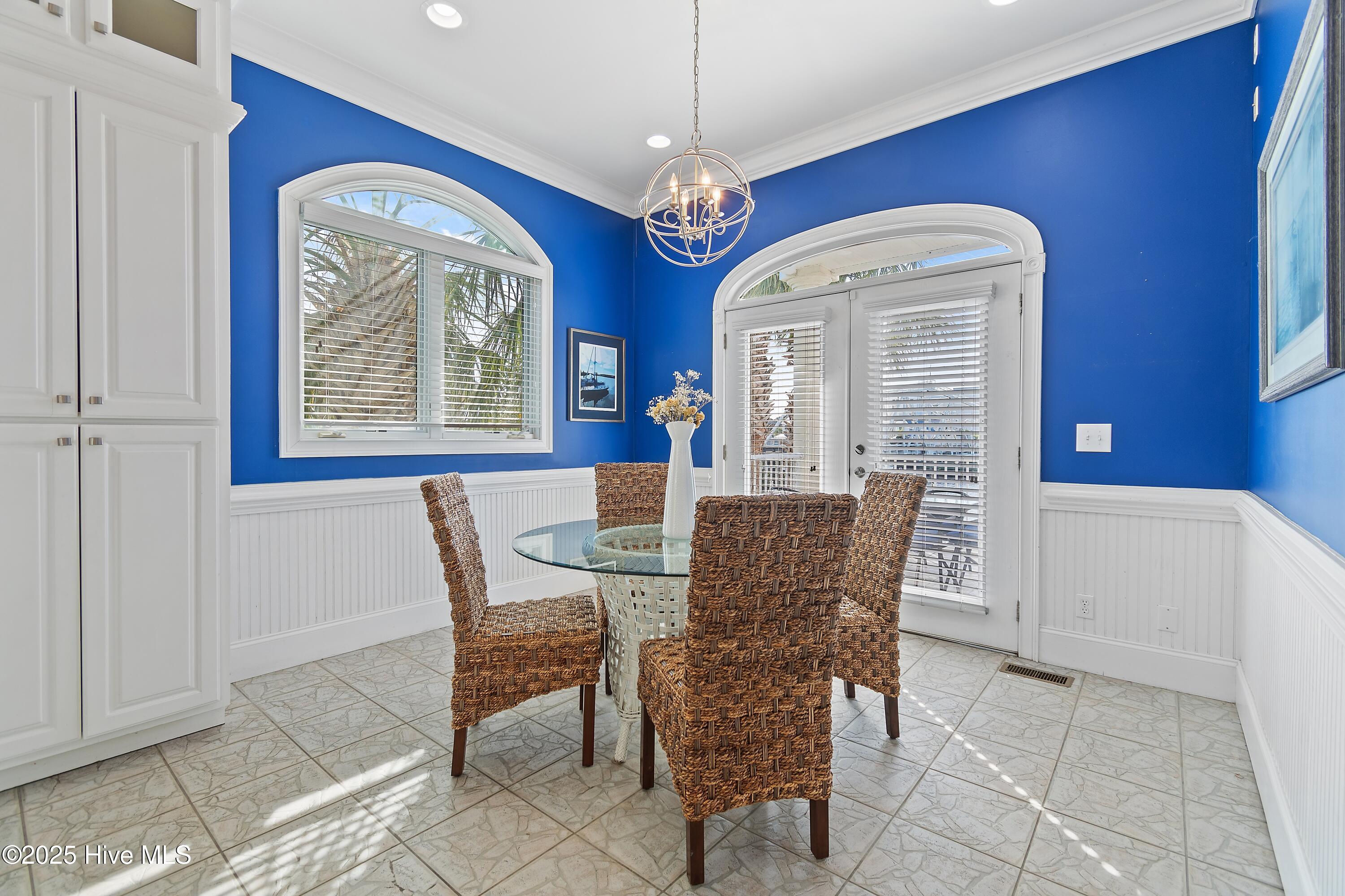 107 Waterway Crossing Court Property Photo 31