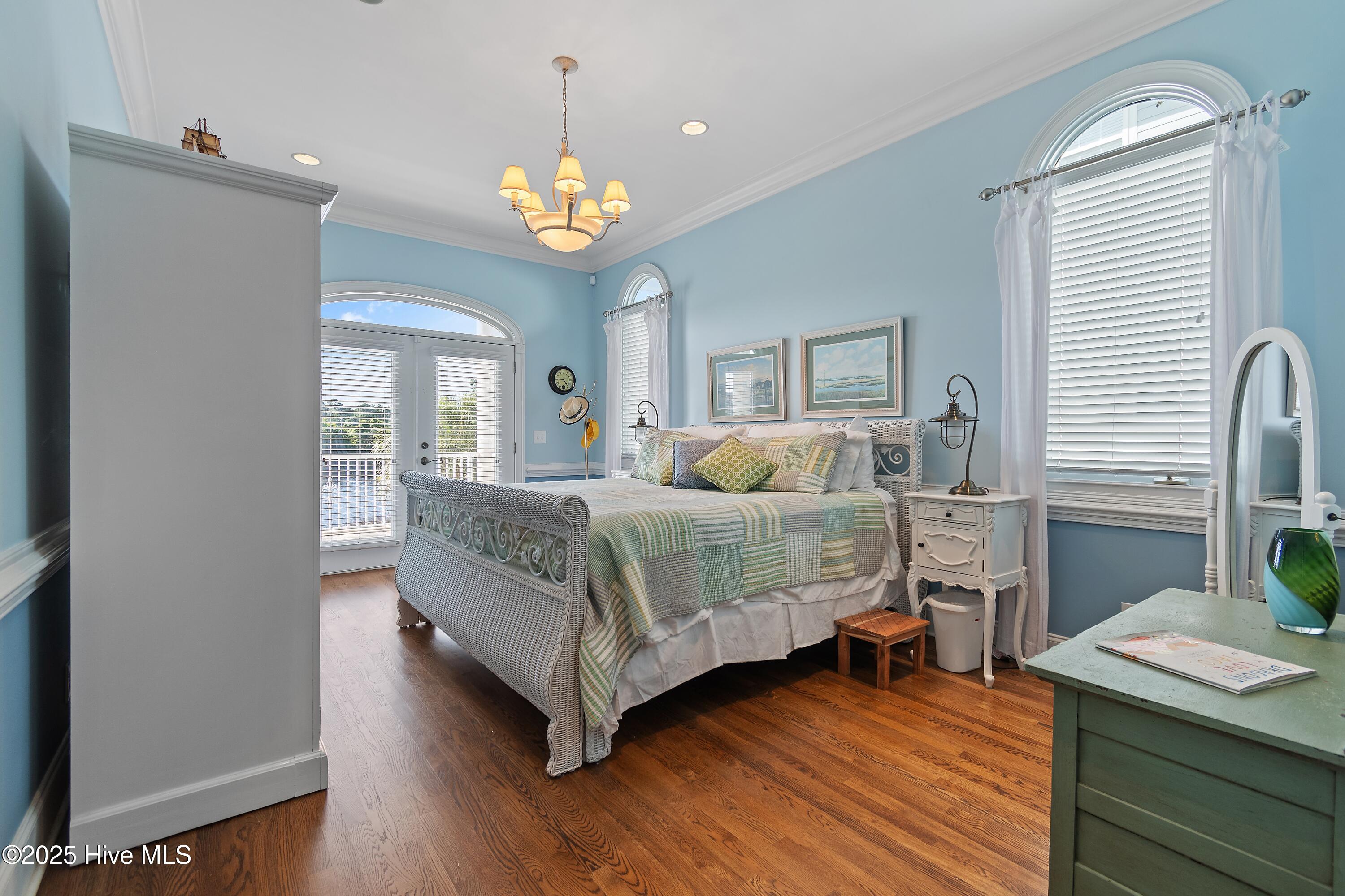 107 Waterway Crossing Court Property Photo 34