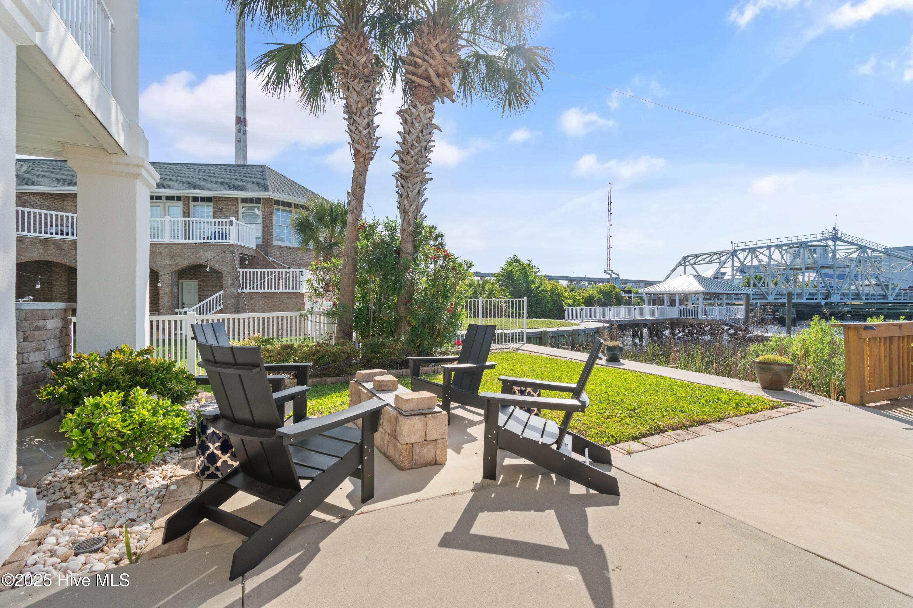 107 Waterway Crossing Court Property Photo 43