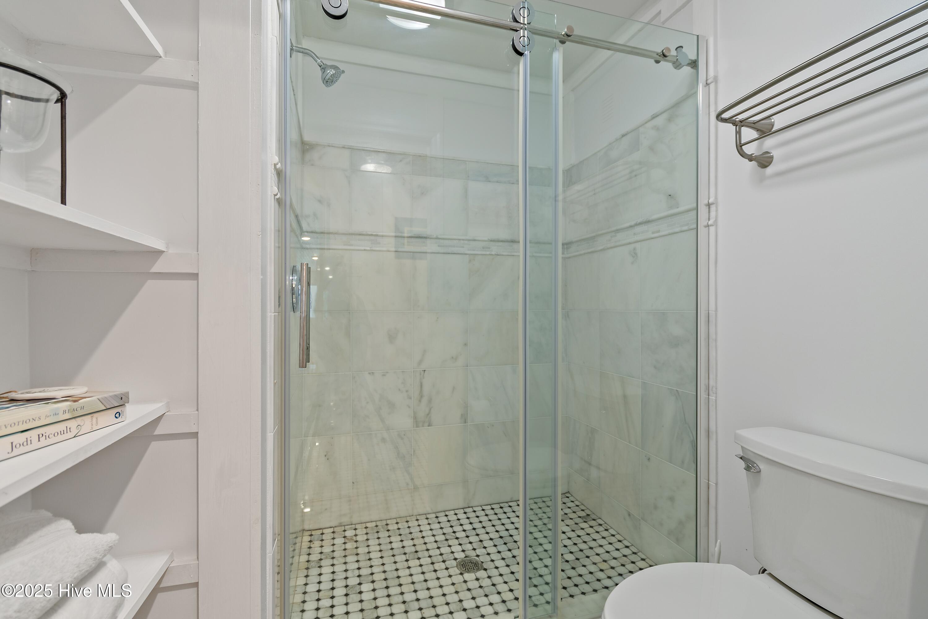 107 Waterway Crossing Court Property Photo 48